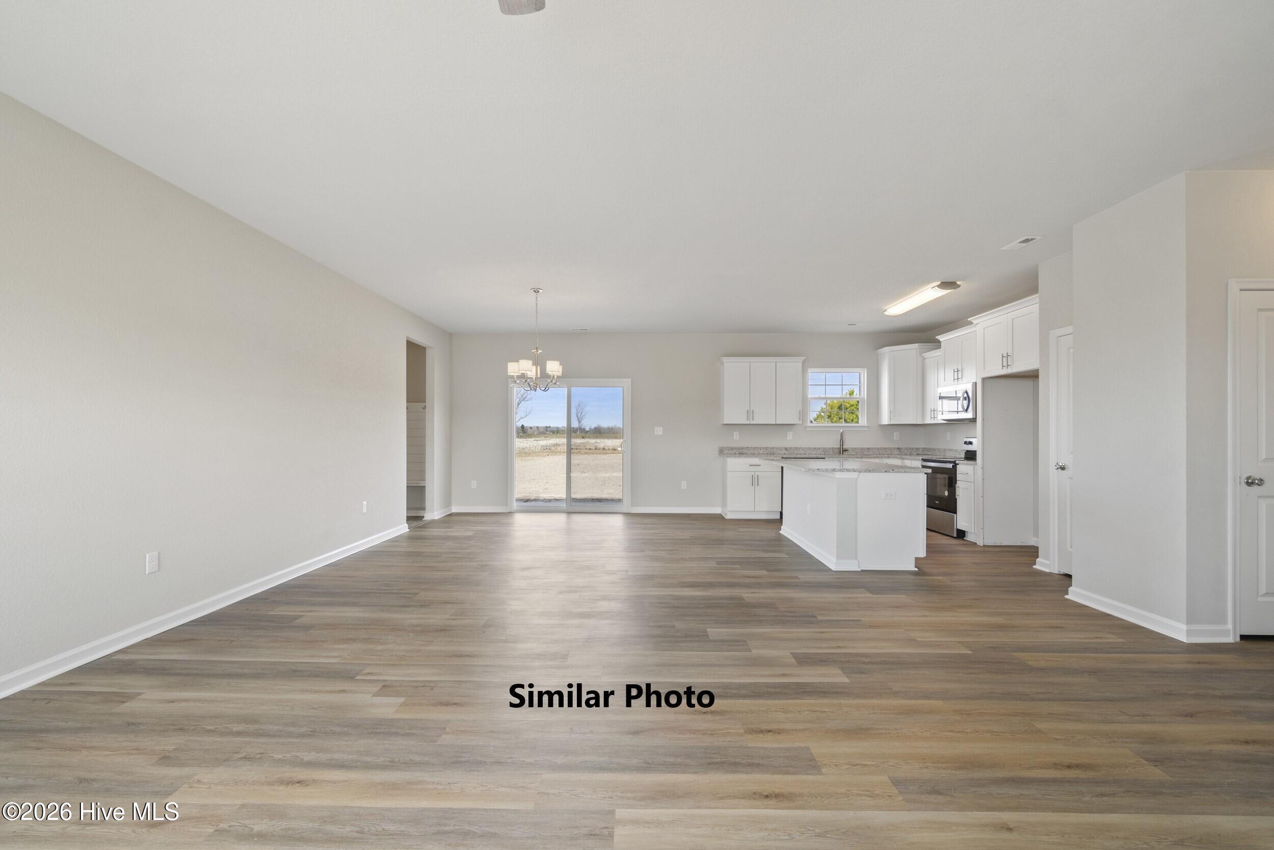 210 Halifax Court Property Photo 9