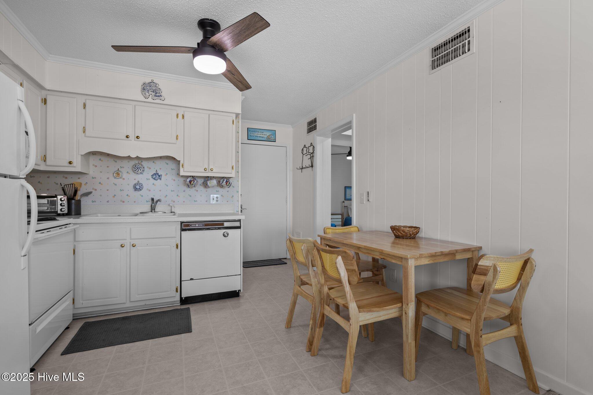 2008 E Fort Macon Road E H-13 Property Photo 23