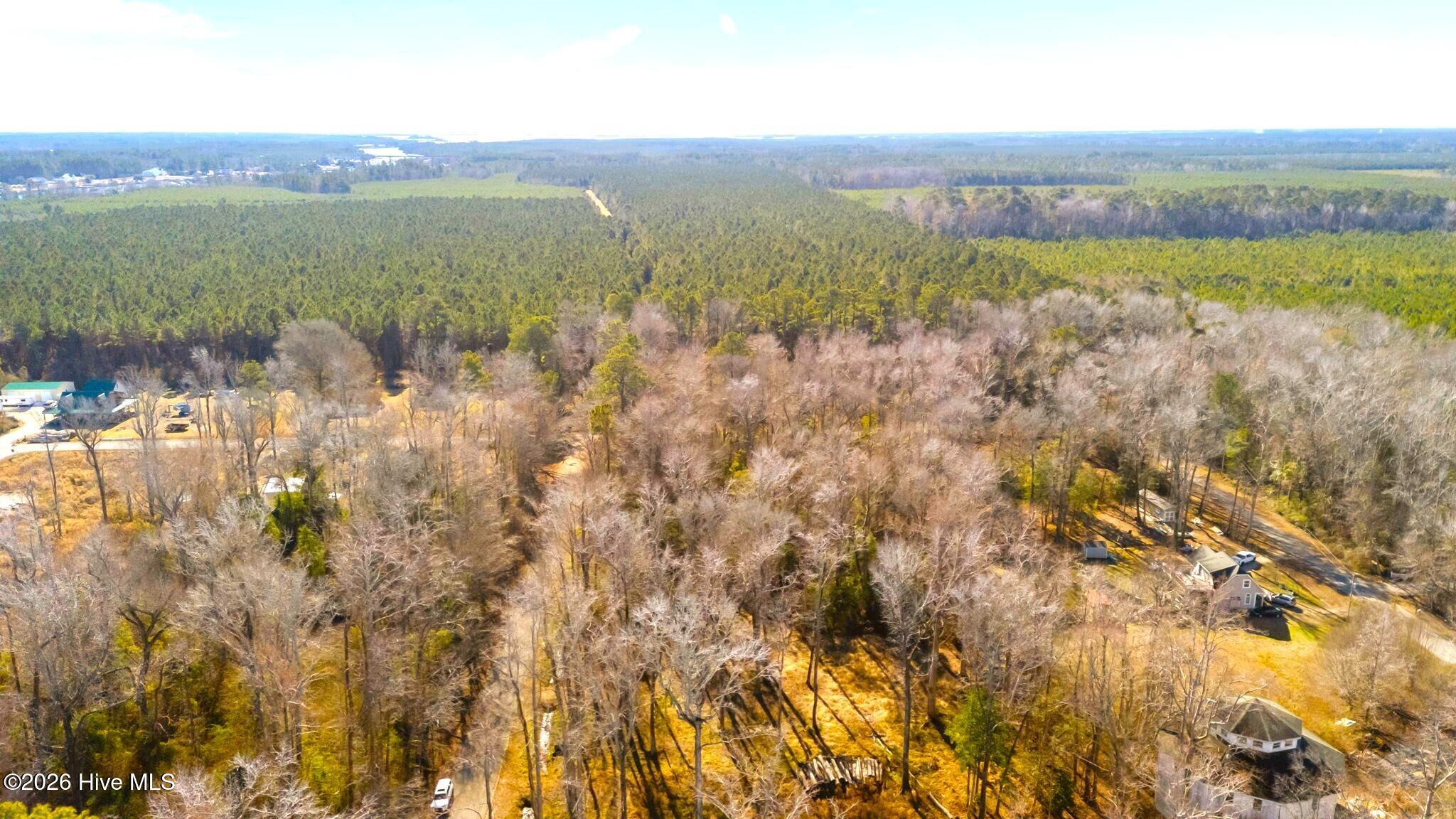 107 Tradewinds Road Property Photo 7