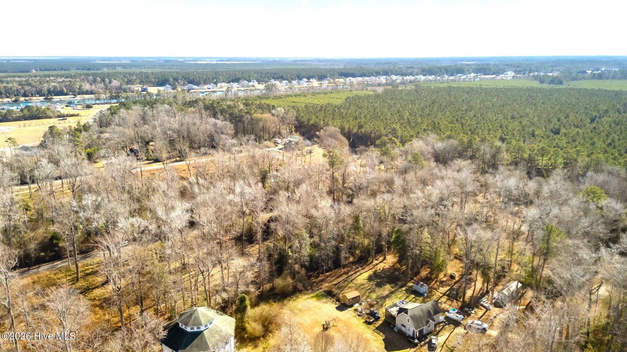 107 Tradewinds Road Property Photo 8