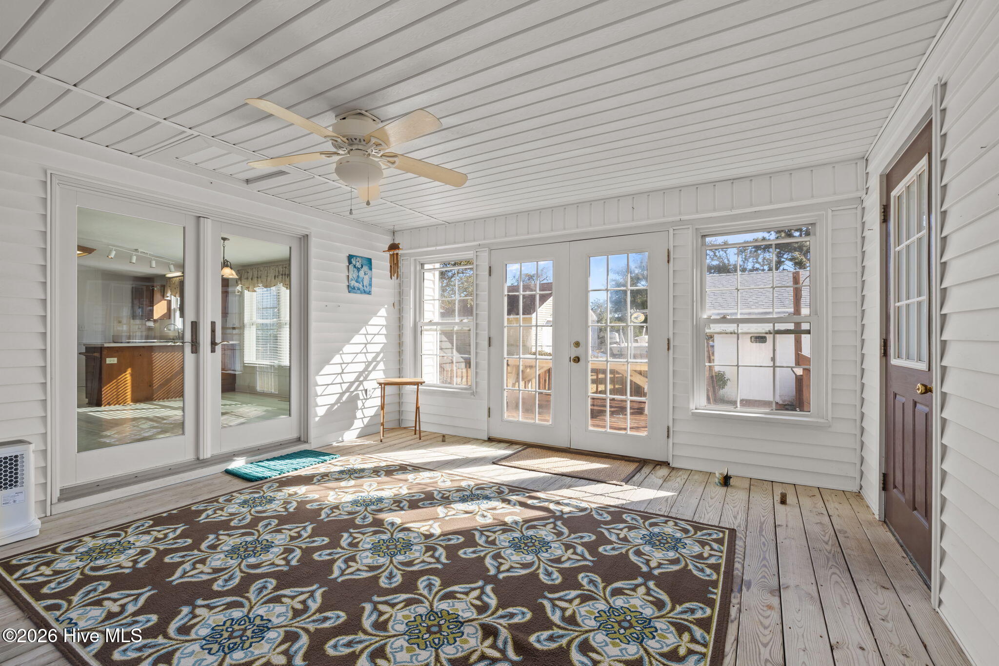 664 Seashore Drive Property Photo 29