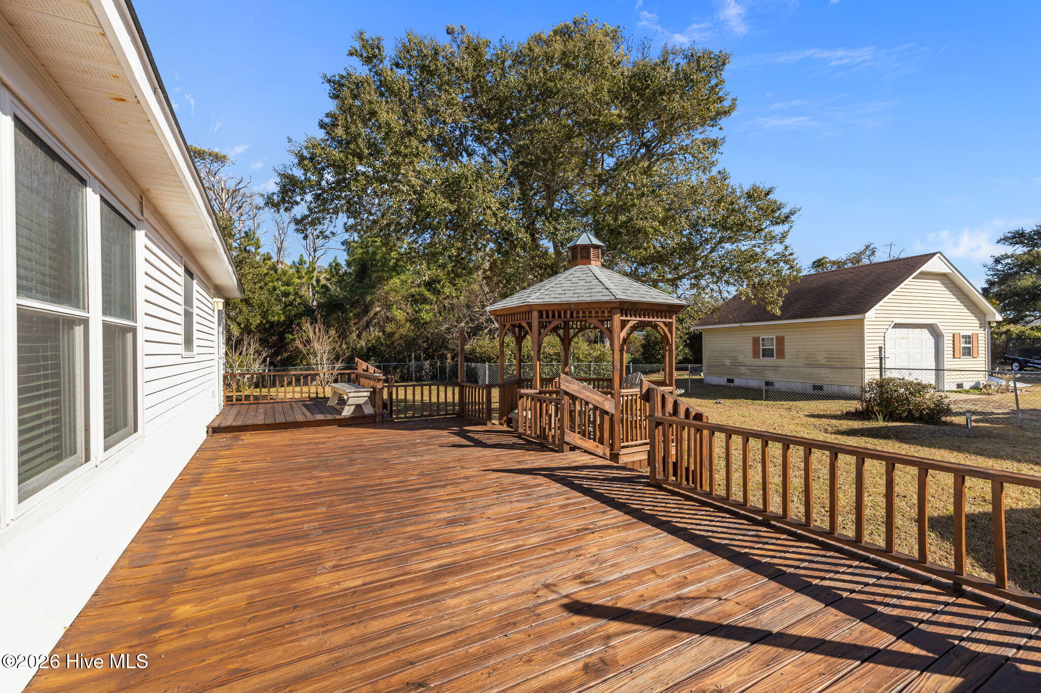664 Seashore Drive Property Photo 39