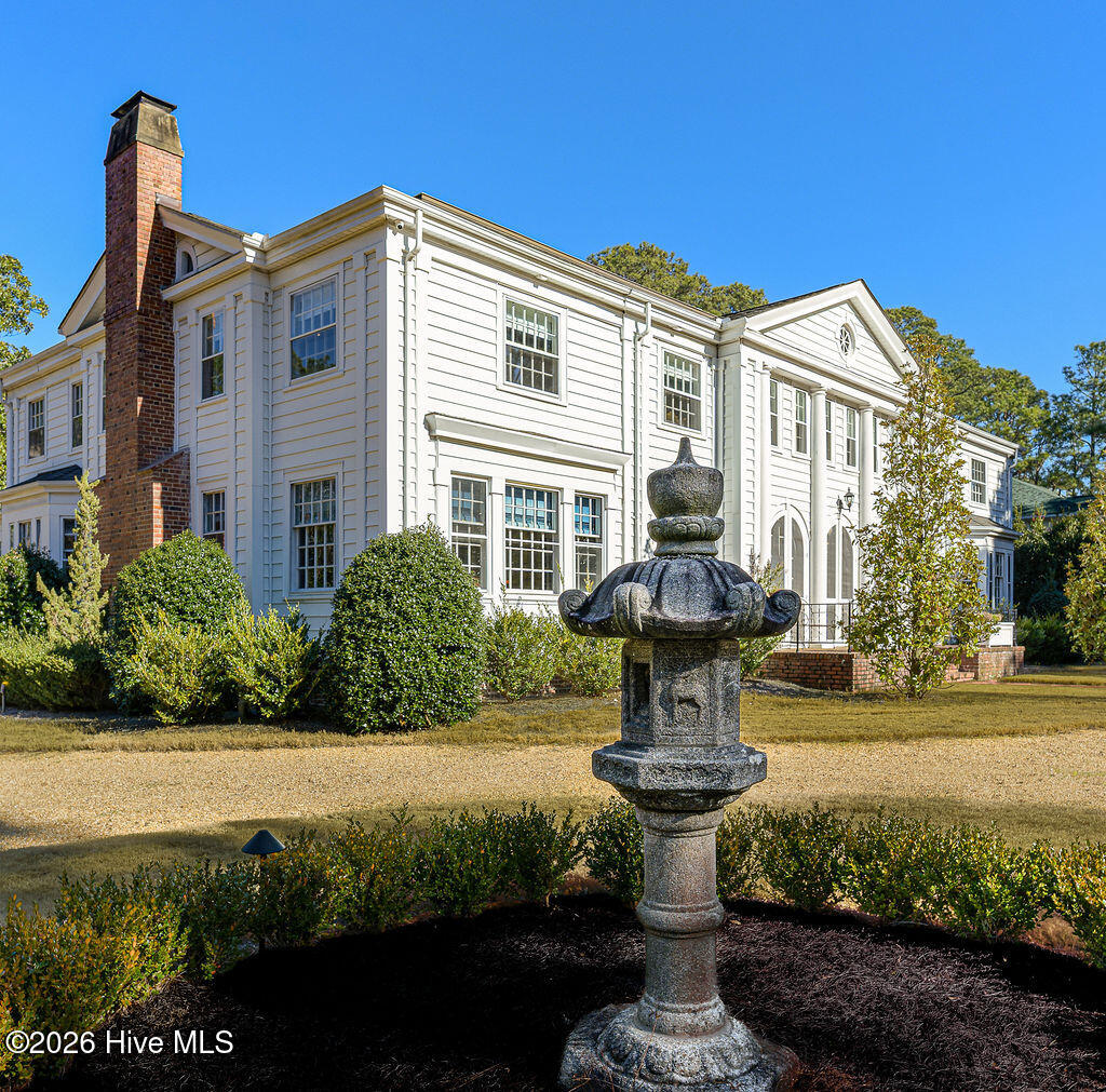 12 E Barrett Road Property Photo 6