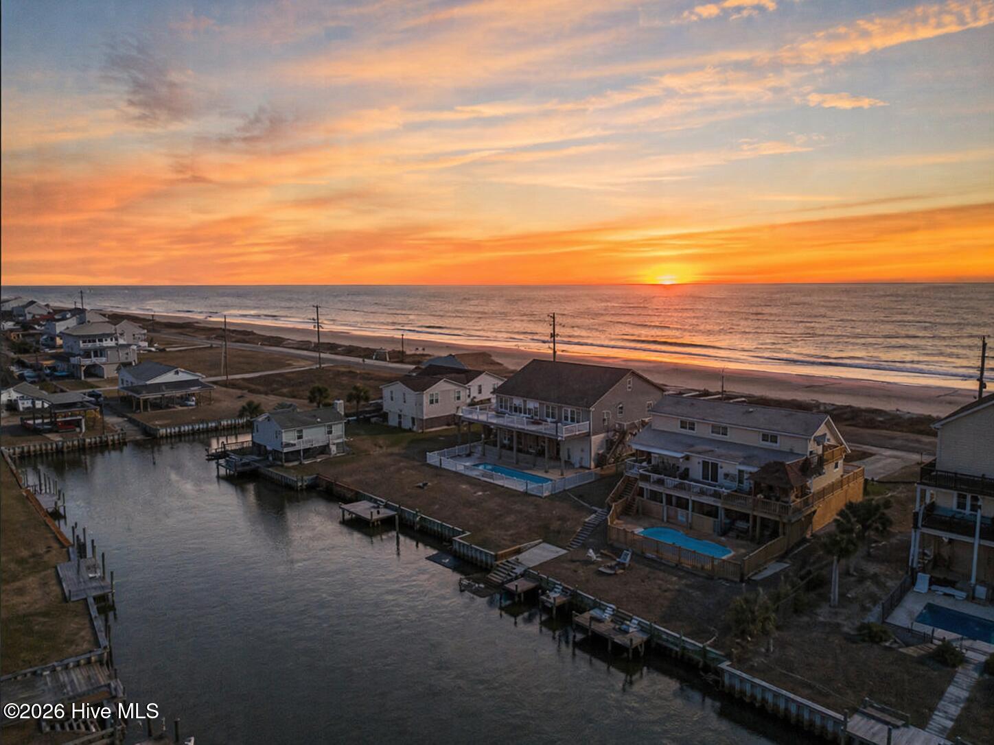 1601 New River Inlet Road Property Photo 3