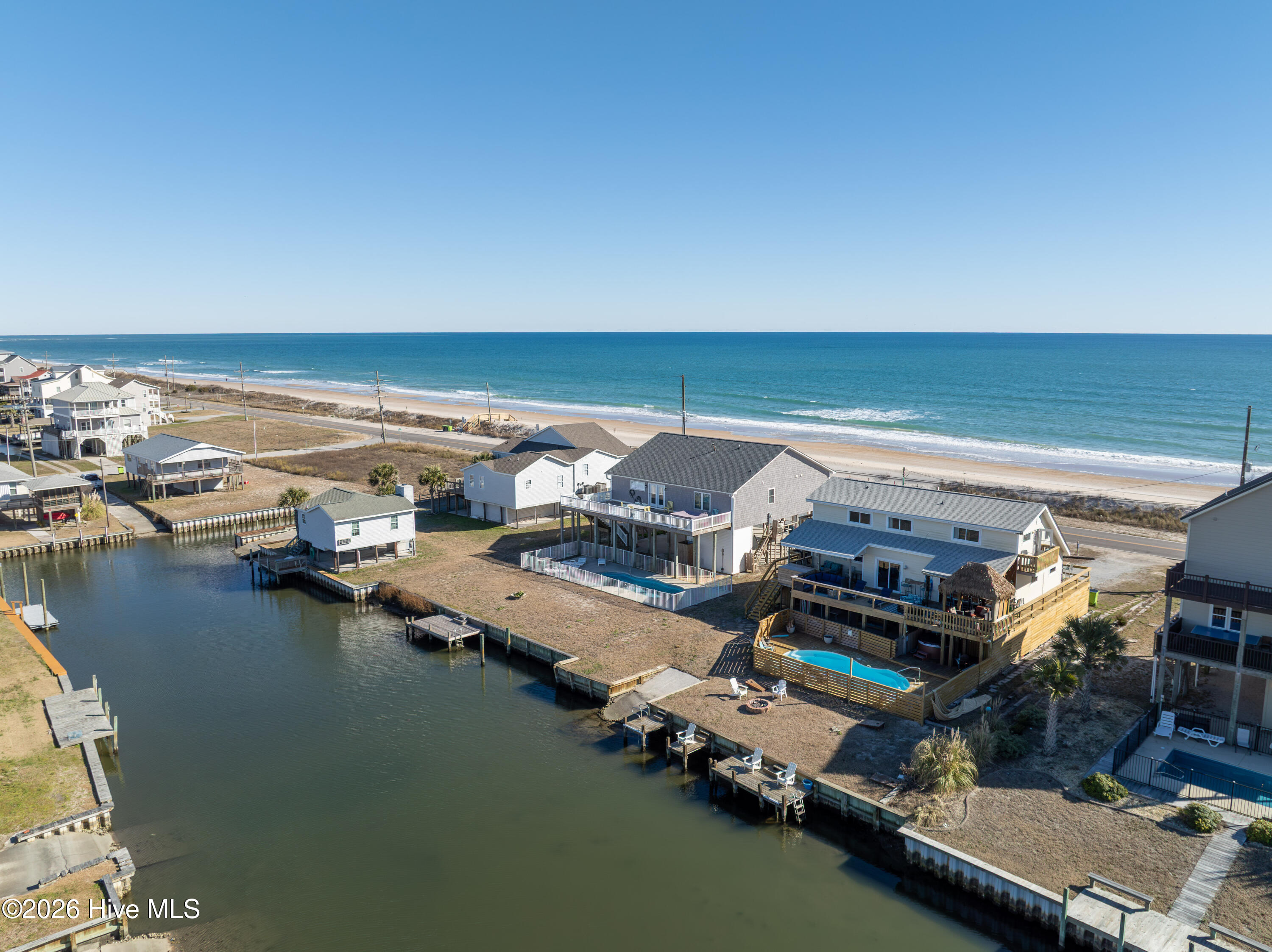 1601 New River Inlet Road Property Photo 7