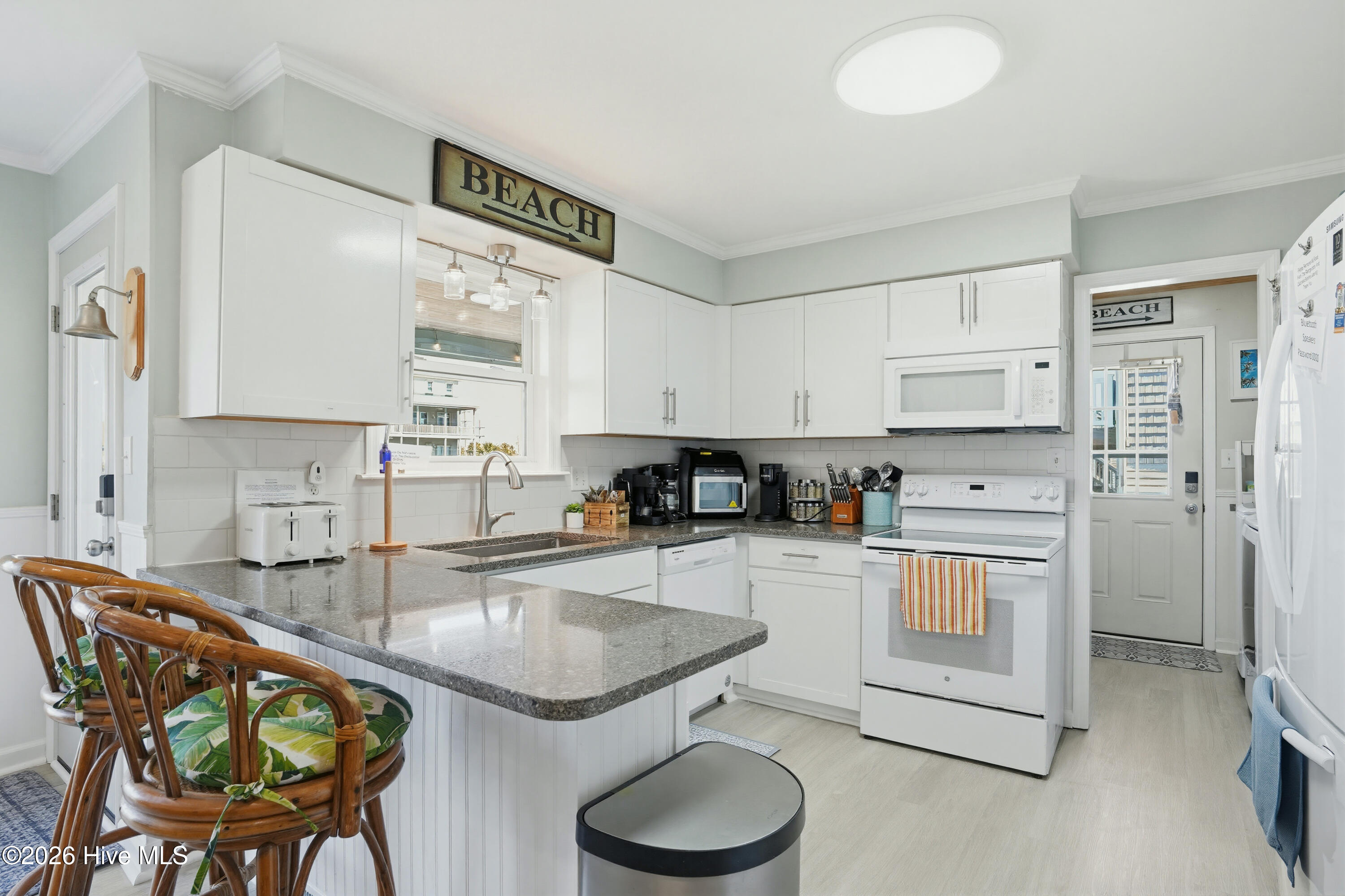 1601 New River Inlet Road Property Photo 22