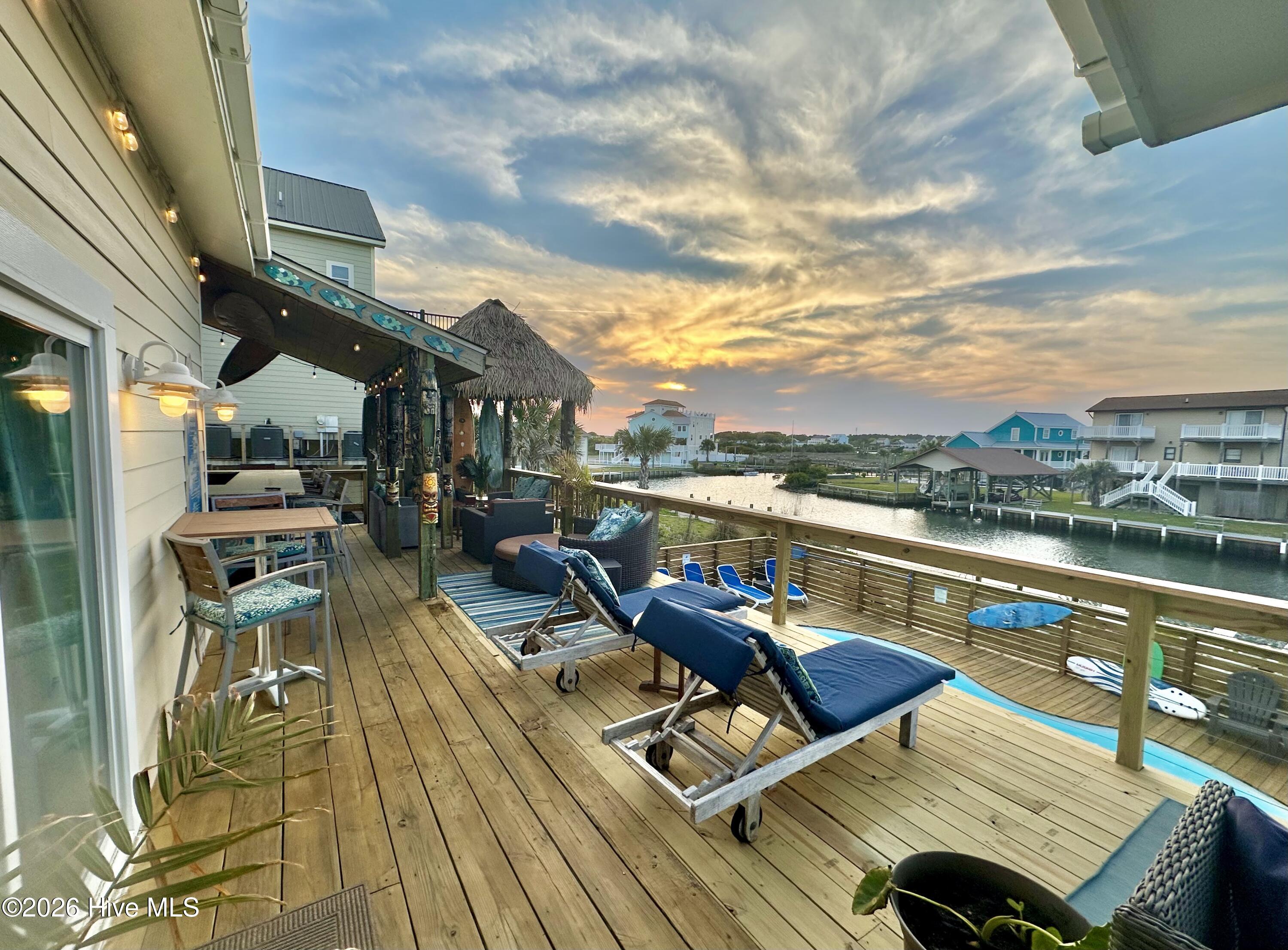 1601 New River Inlet Road Property Photo 40
