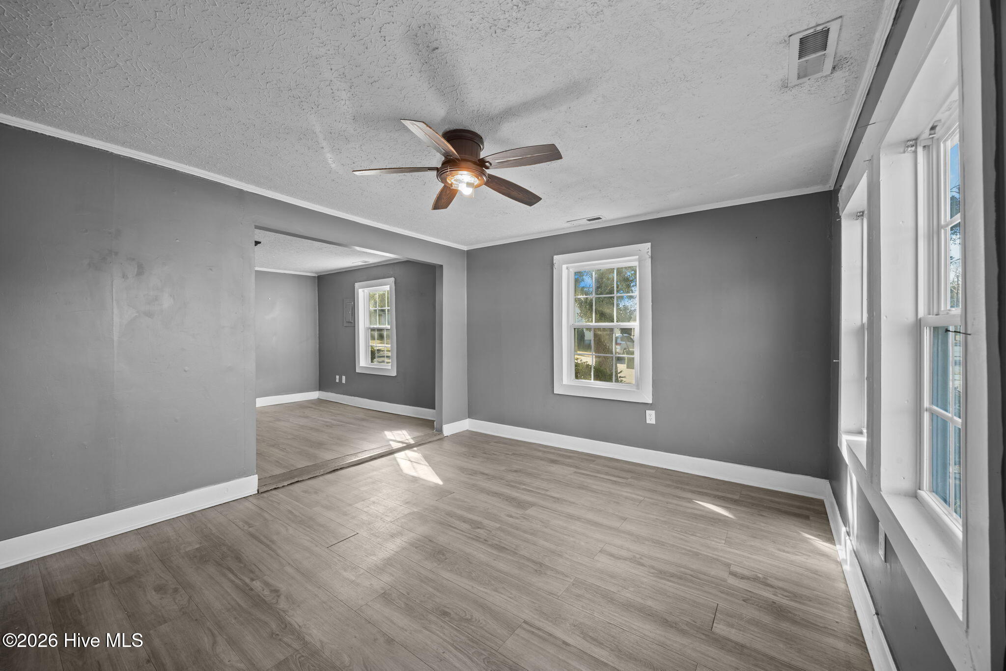 1402 Wooster Street Property Photo 5
