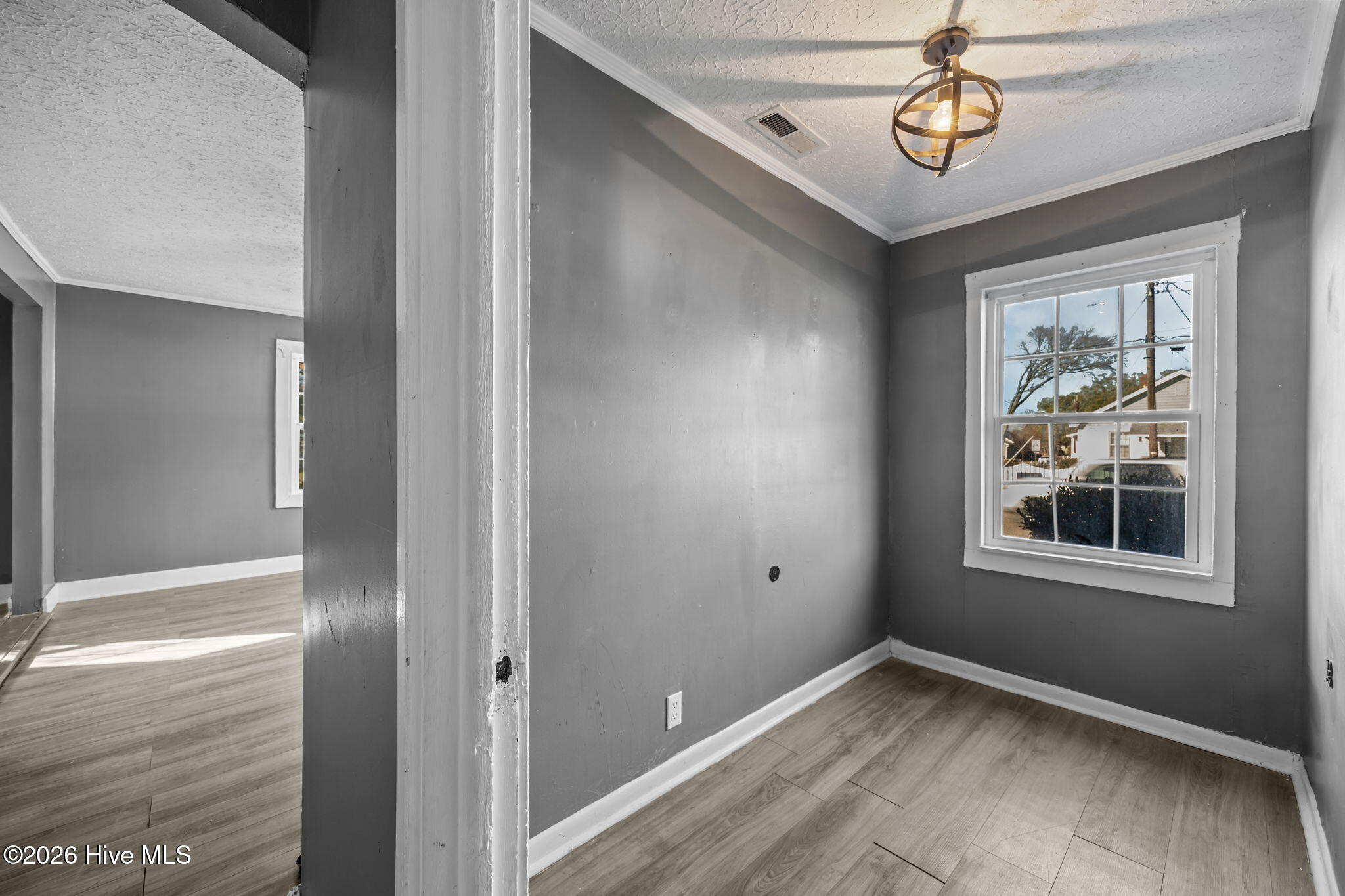 1402 Wooster Street Property Photo 12