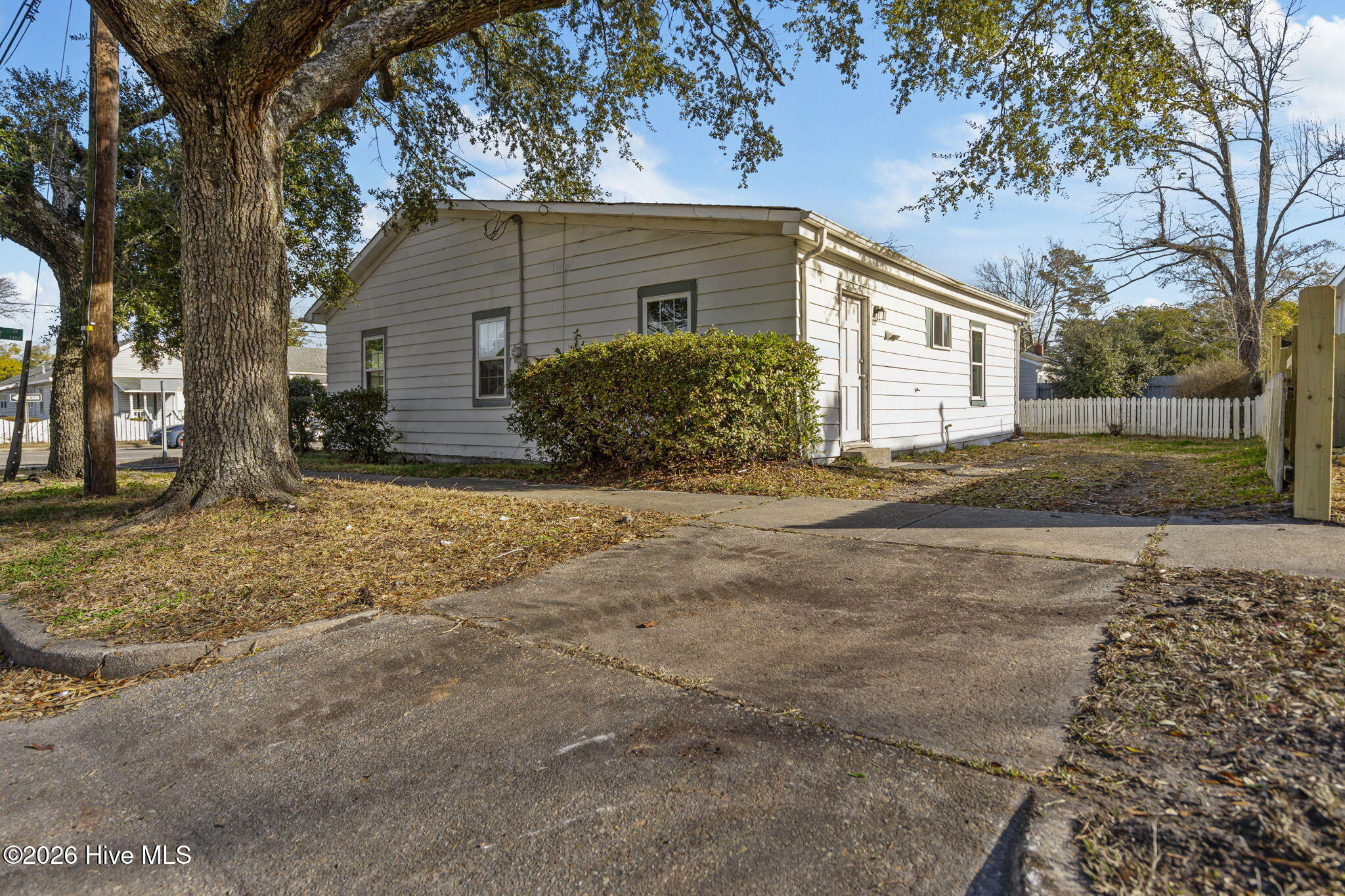 1402 Wooster Street Property Photo 46