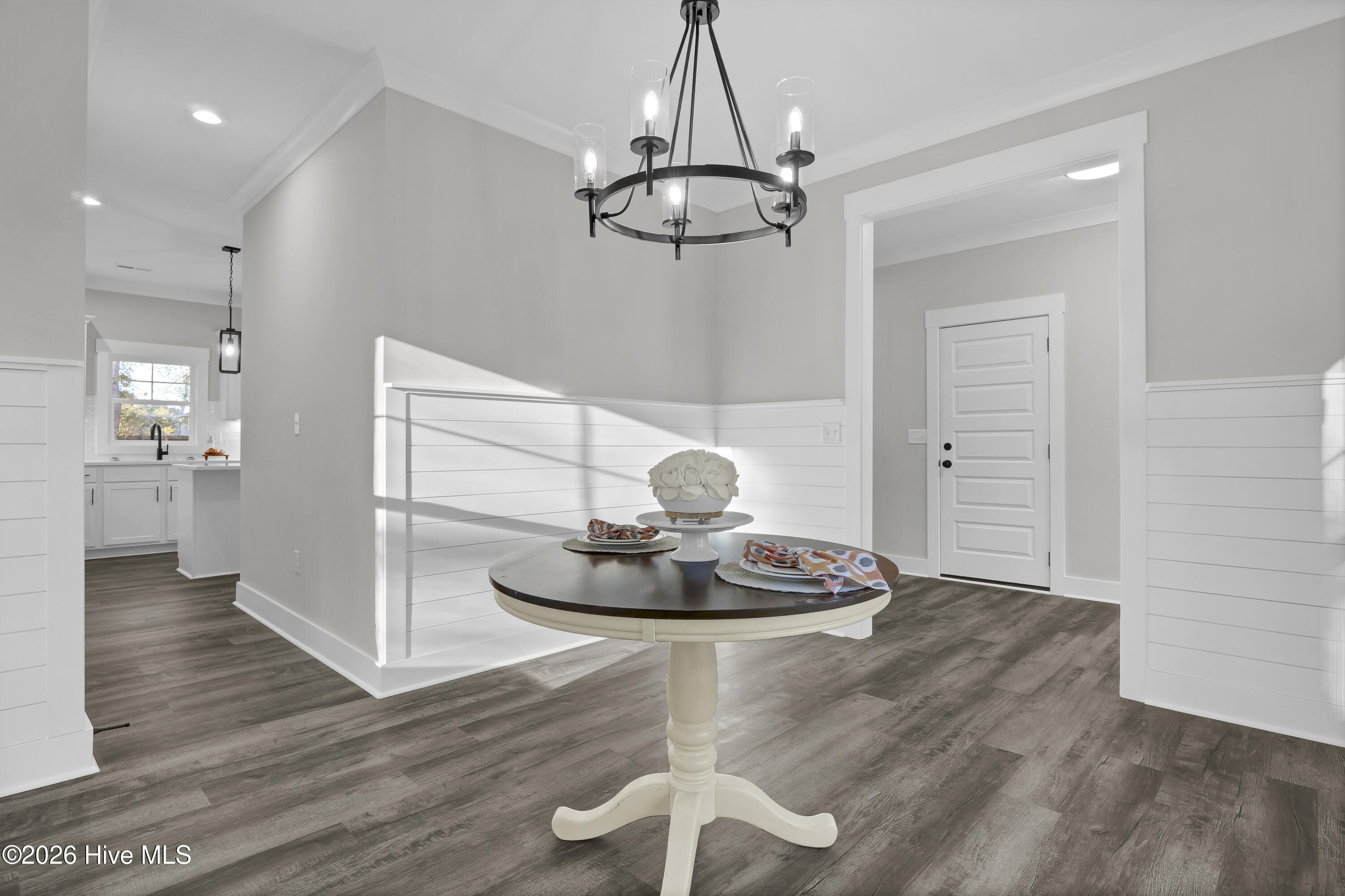 163 Bayshore Drive Property Photo 6