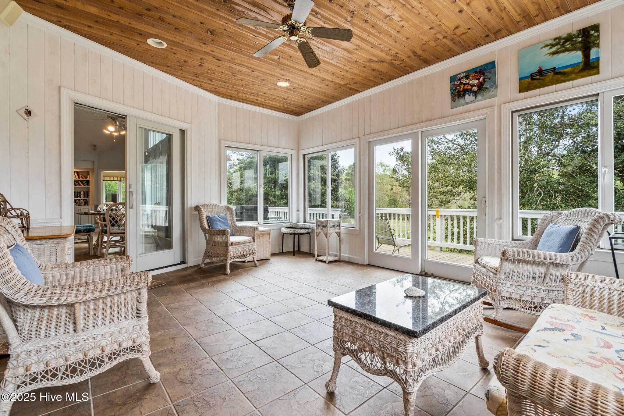 178 Edgewater Circle Property Photo 15