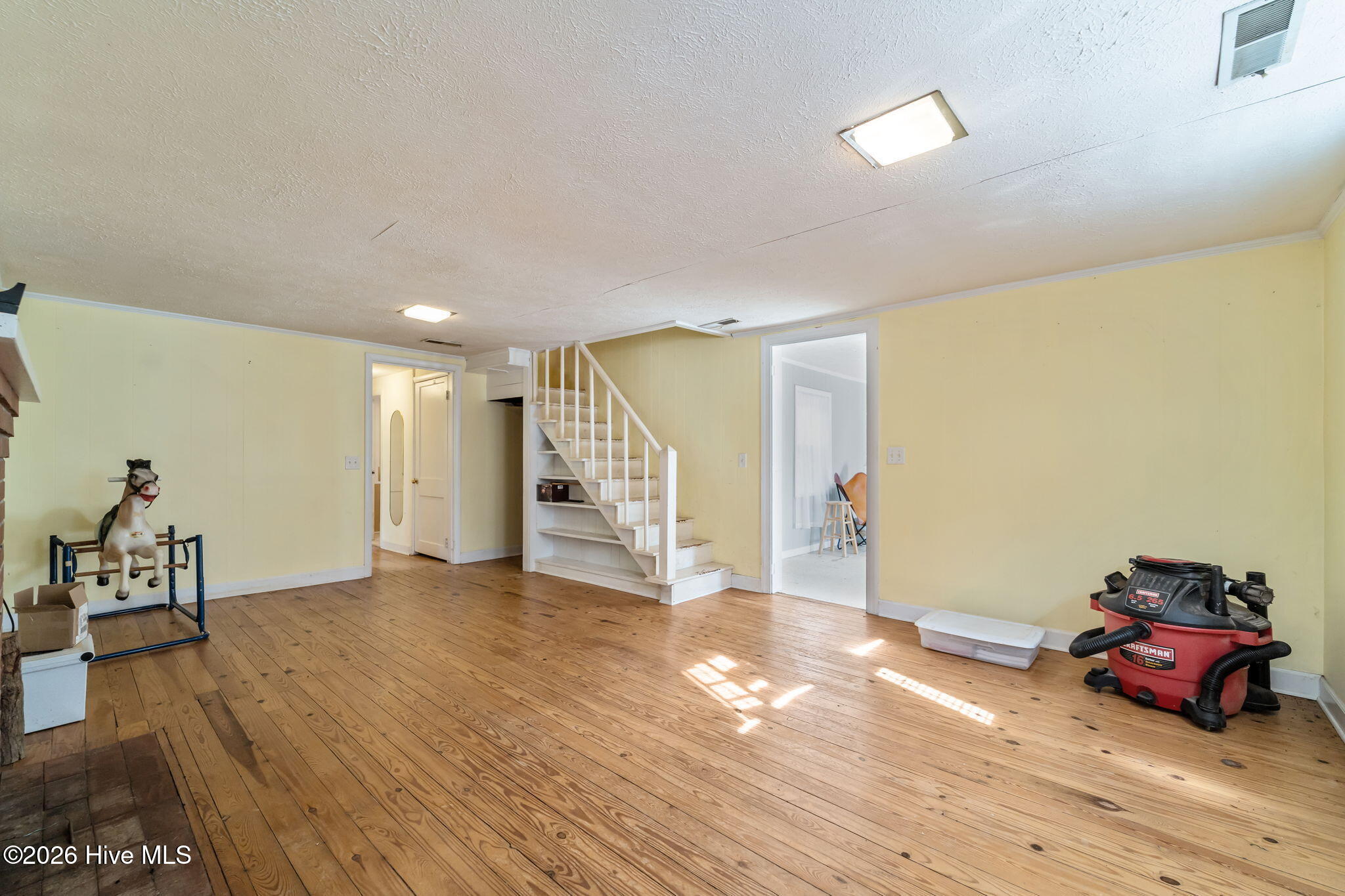 376 Foxfire Road Property Photo 6