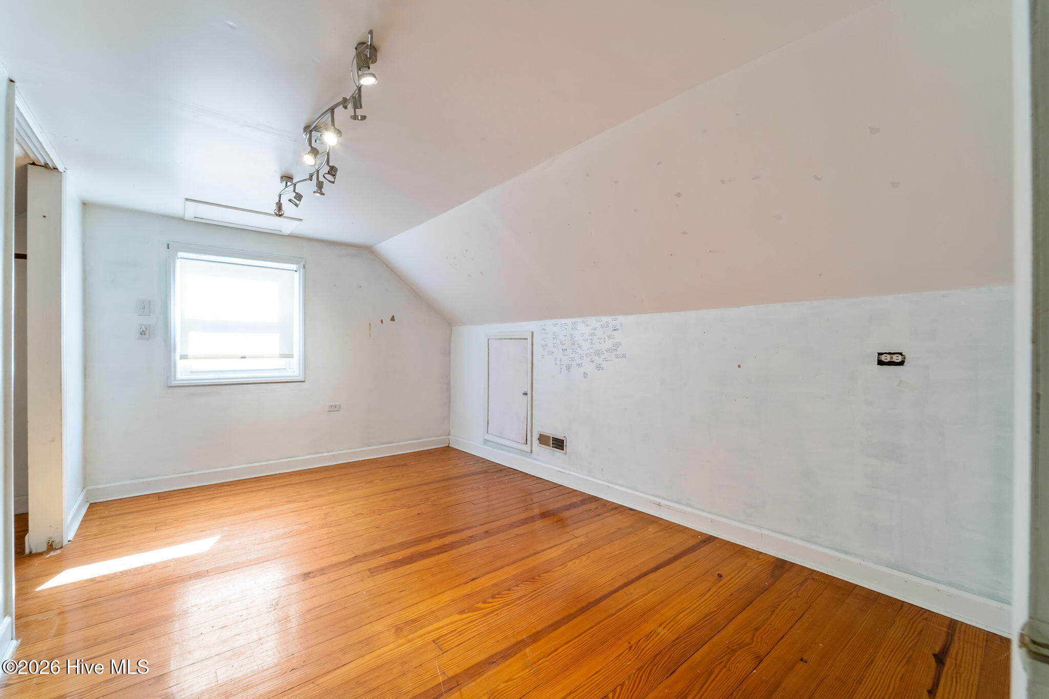 376 Foxfire Road Property Photo 14