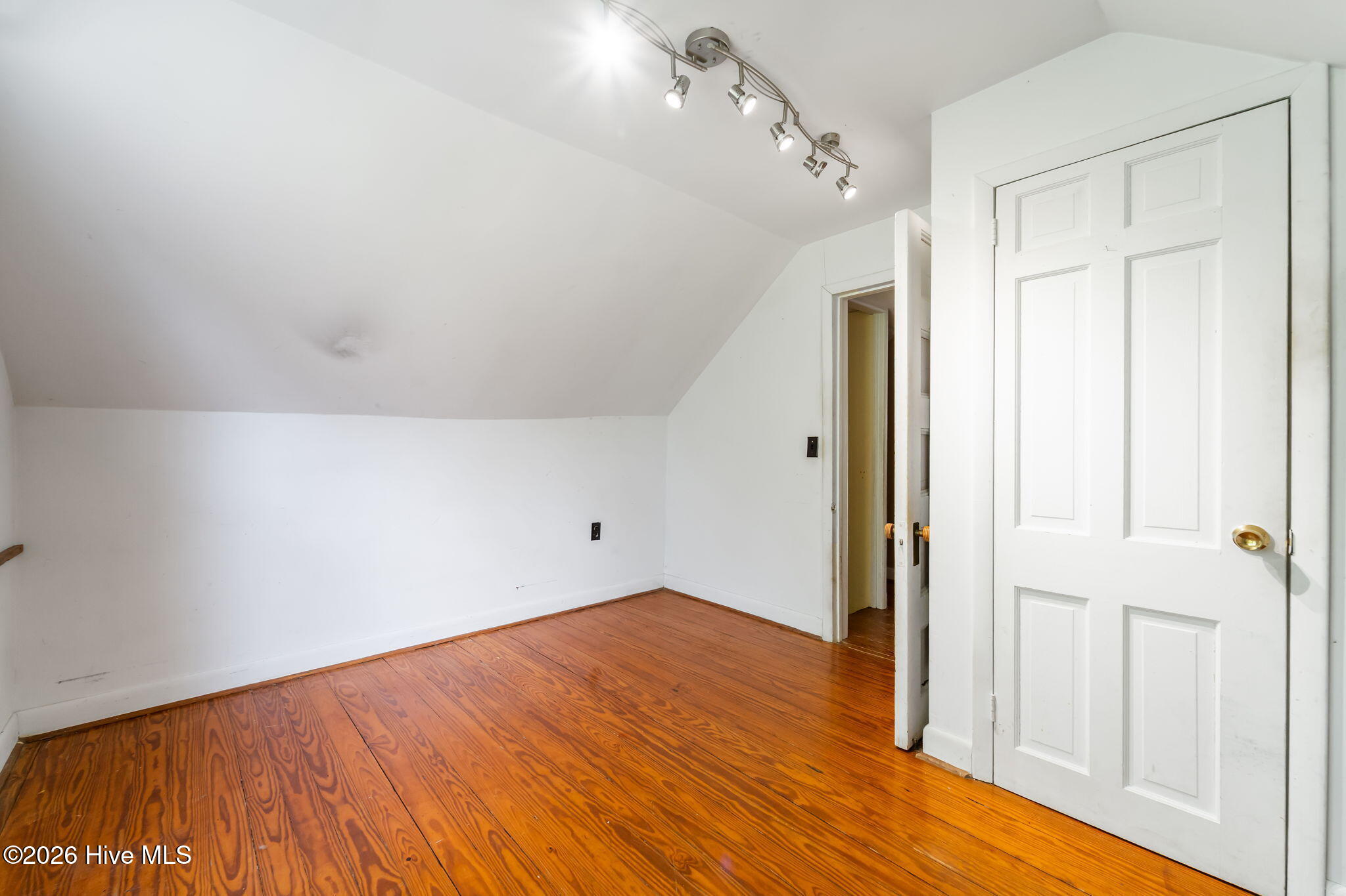 376 Foxfire Road Property Photo 17