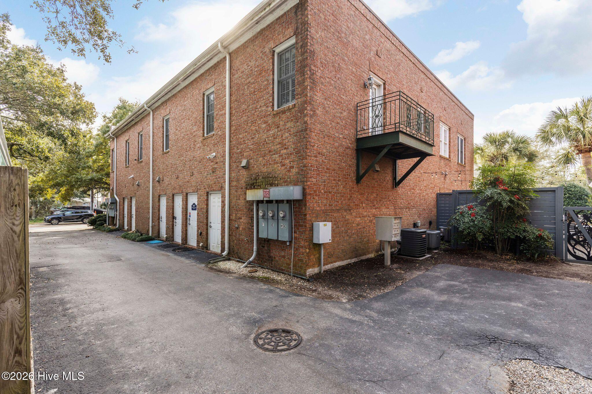600 N Howe Street Ste E Property Photo 25