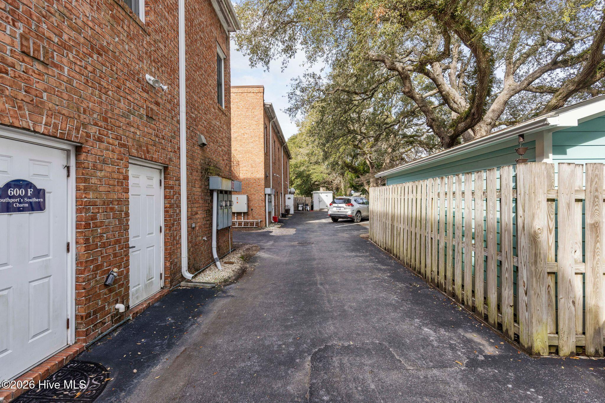 600 N Howe Street Ste E Property Photo 26