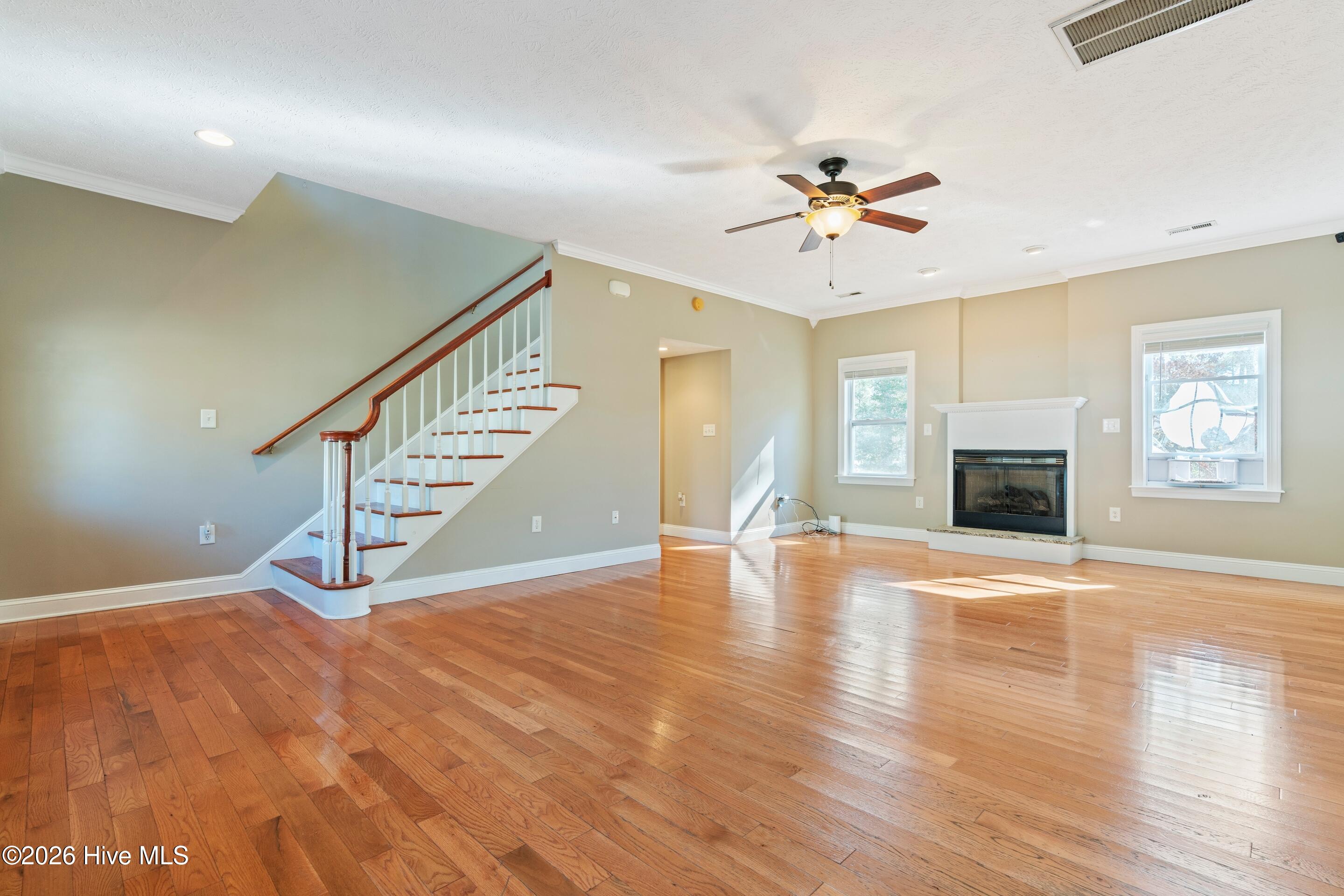 244 Berryknoll Drive Nw Property Photo 13