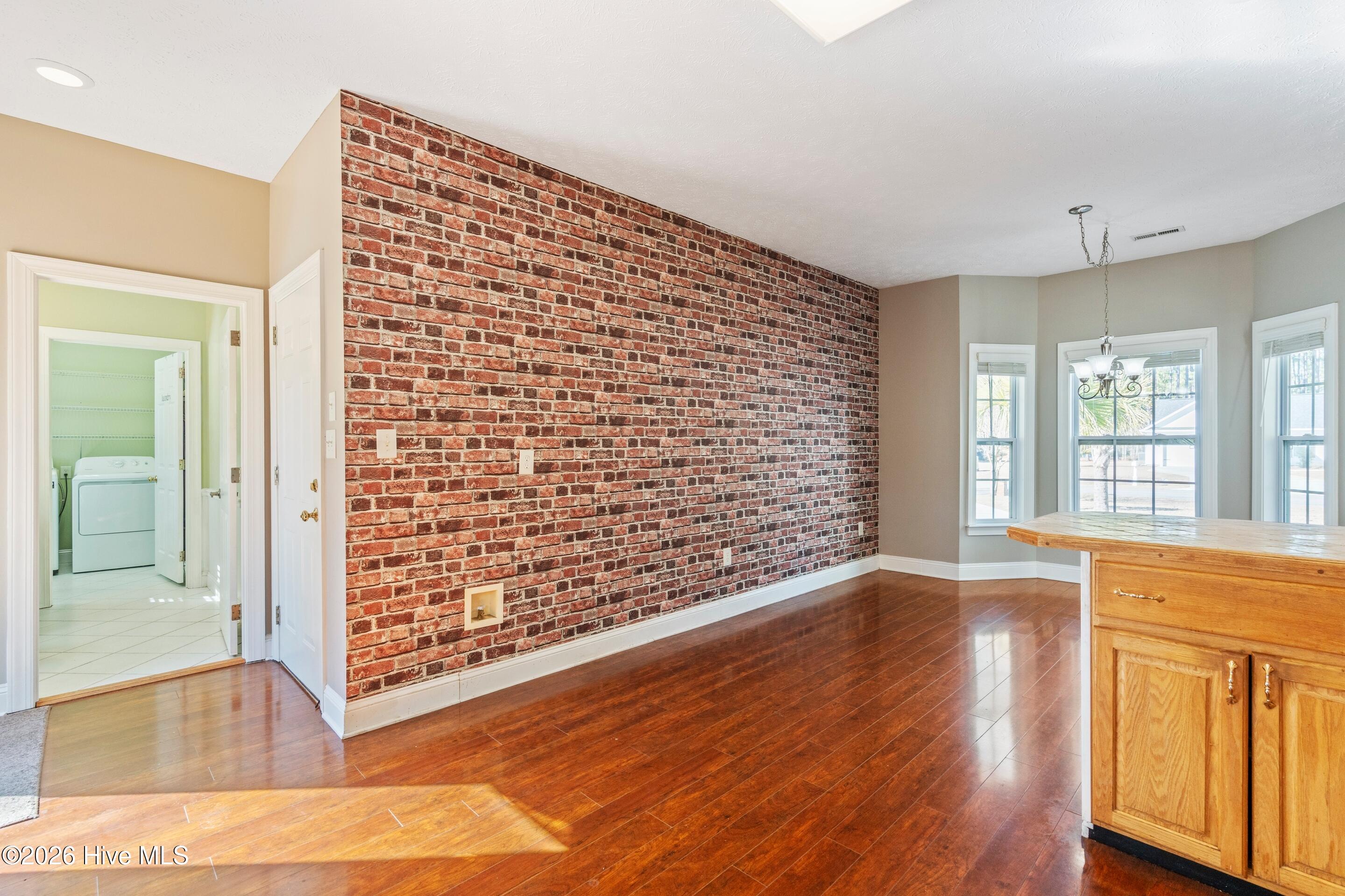 244 Berryknoll Drive Nw Property Photo 17