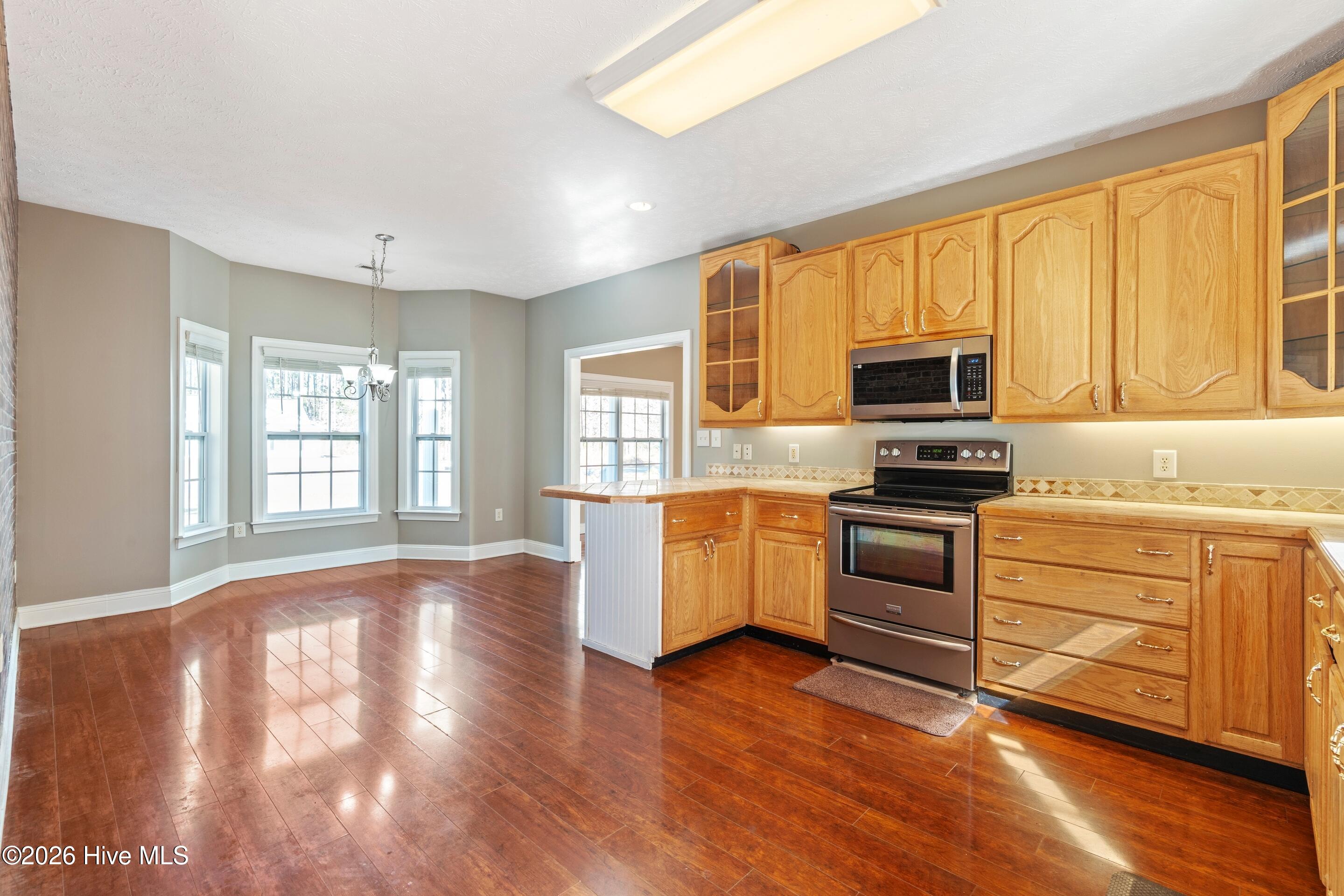 244 Berryknoll Drive Nw Property Photo 23