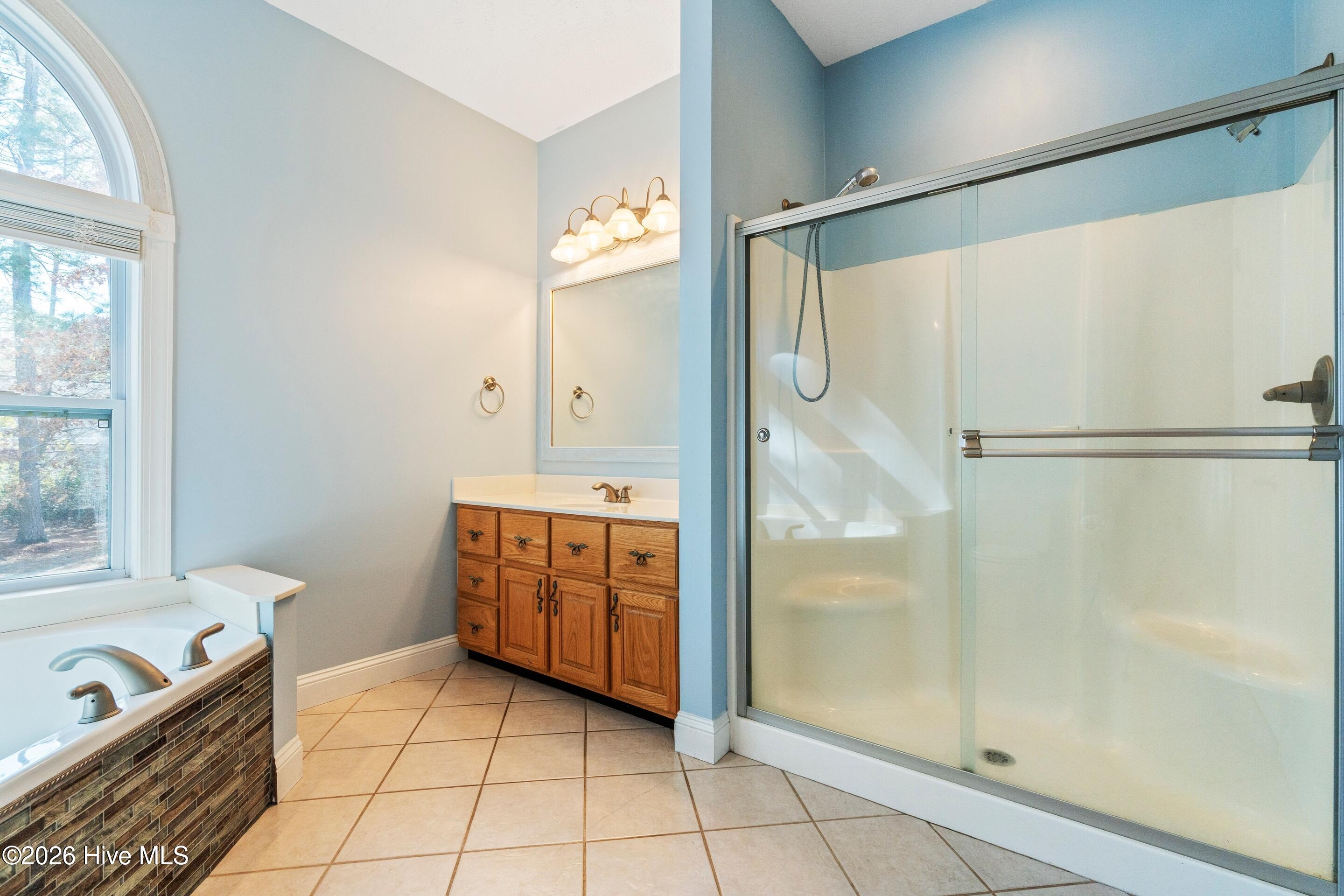 244 Berryknoll Drive Nw Property Photo 40