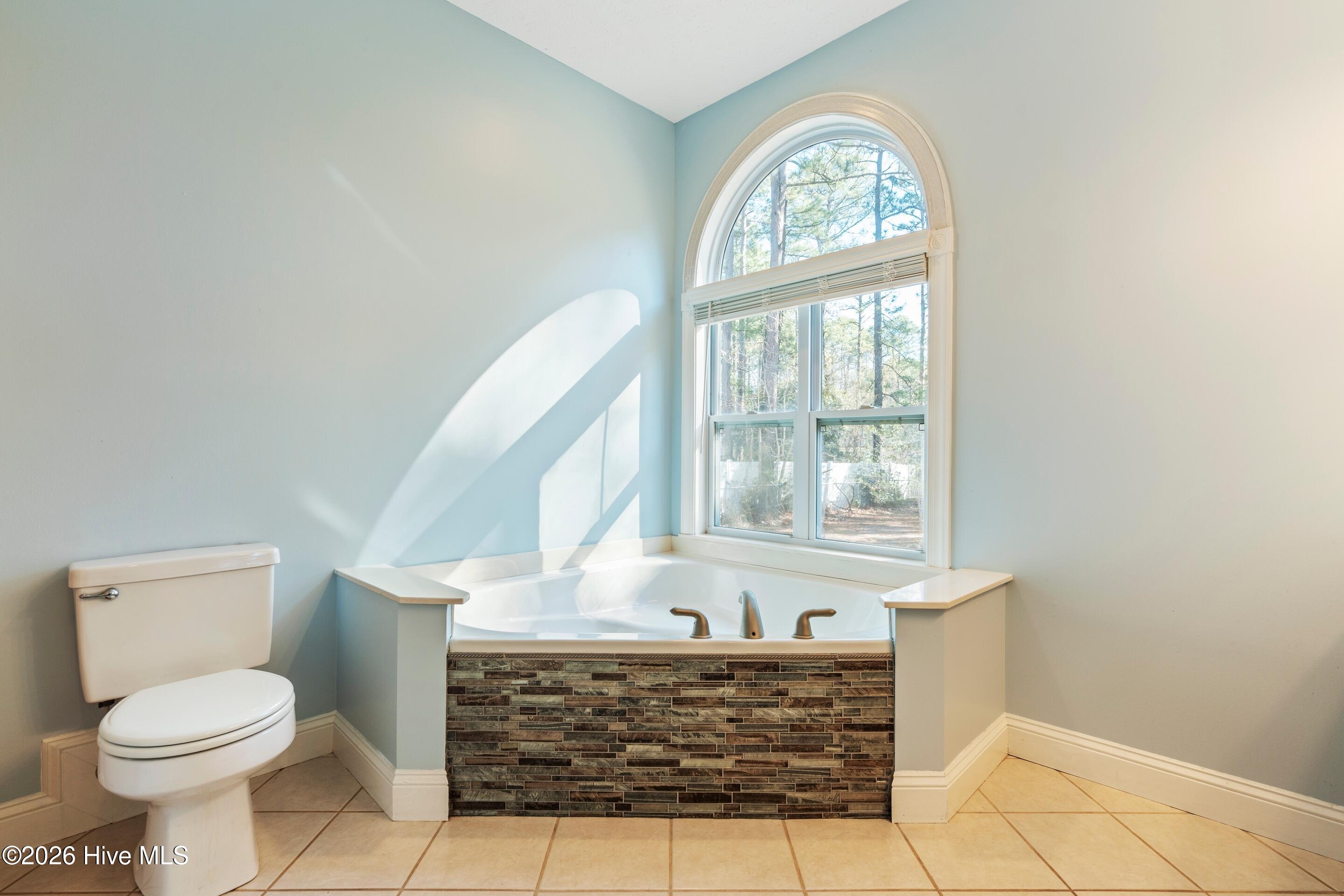244 Berryknoll Drive Nw Property Photo 44