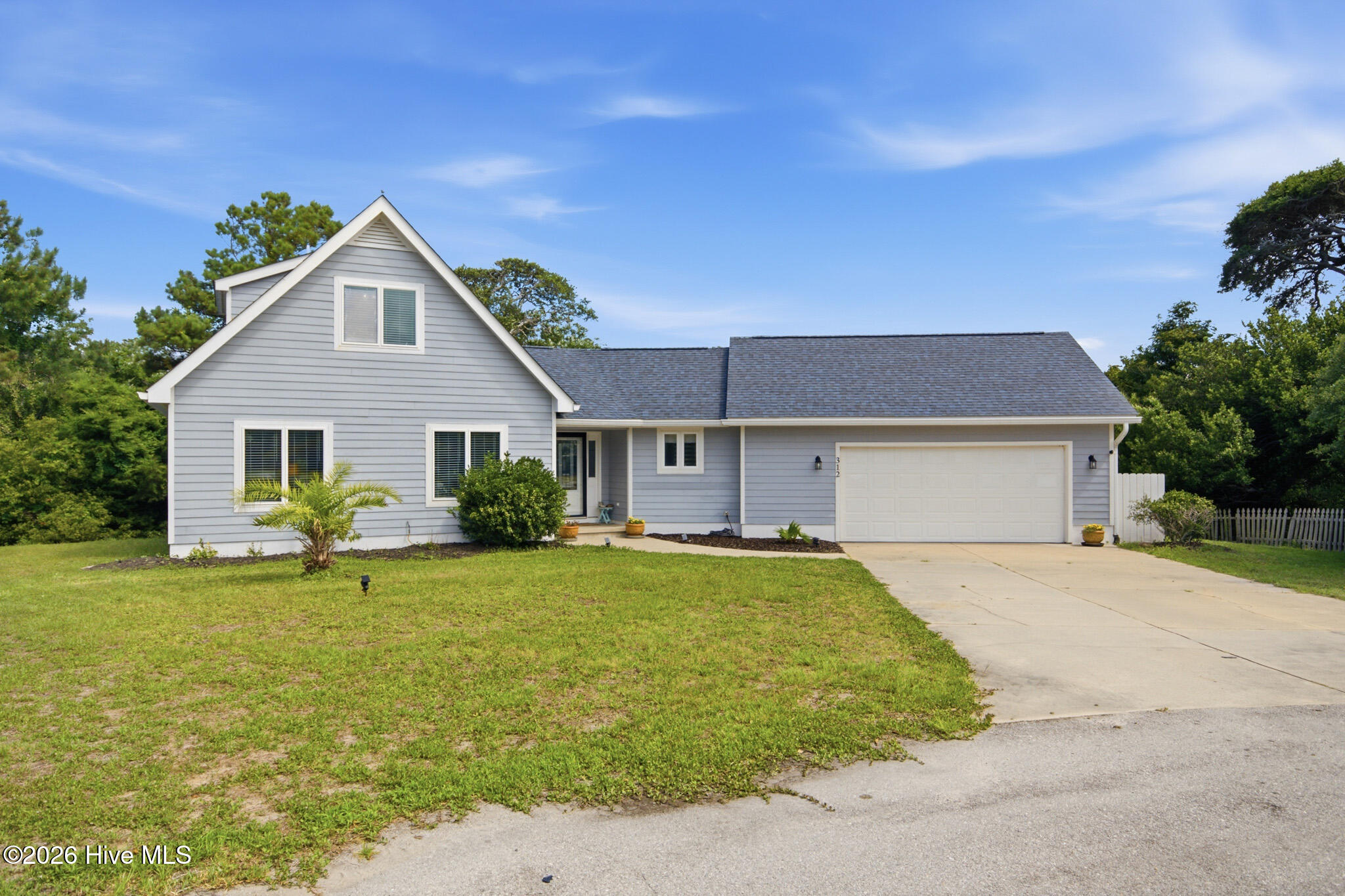 312 Pine Knoll Circle