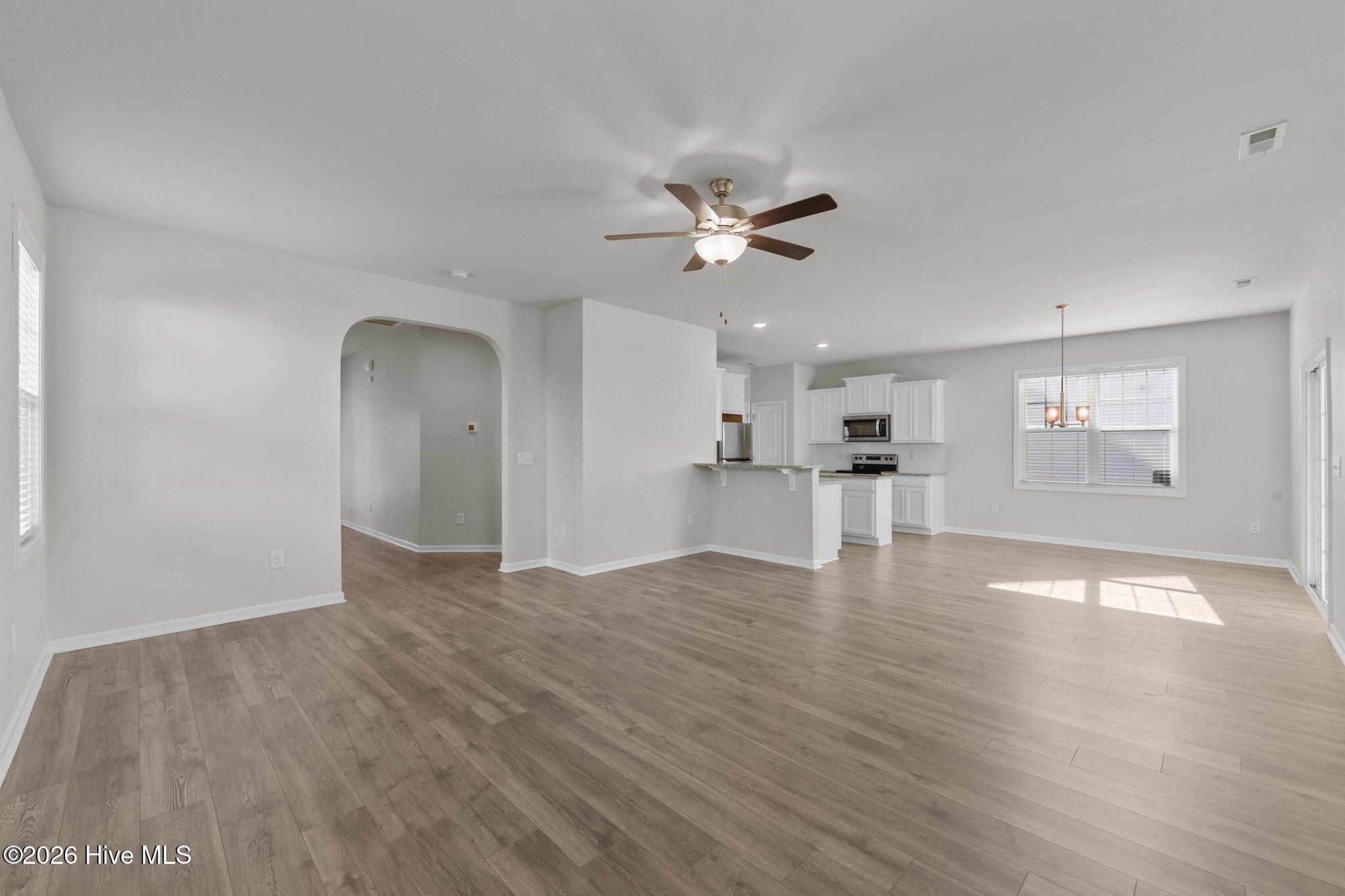 190 Cromwell Court Property Photo 10
