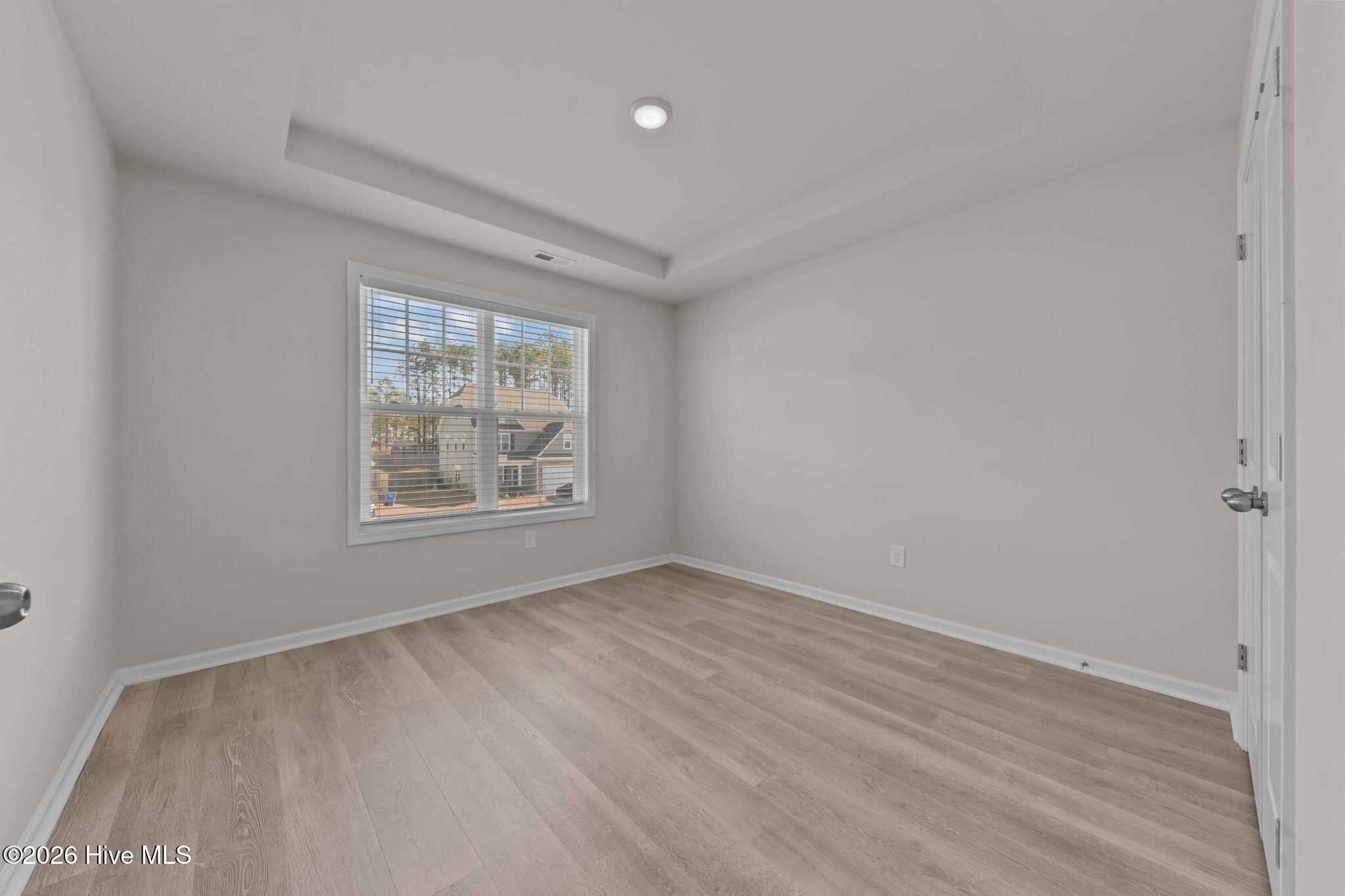 190 Cromwell Court Property Photo 25