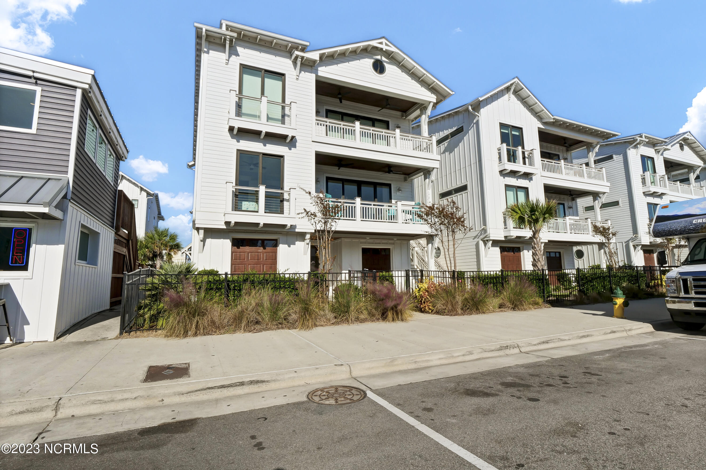 10 Seagull Street Unit A Property Photo 2