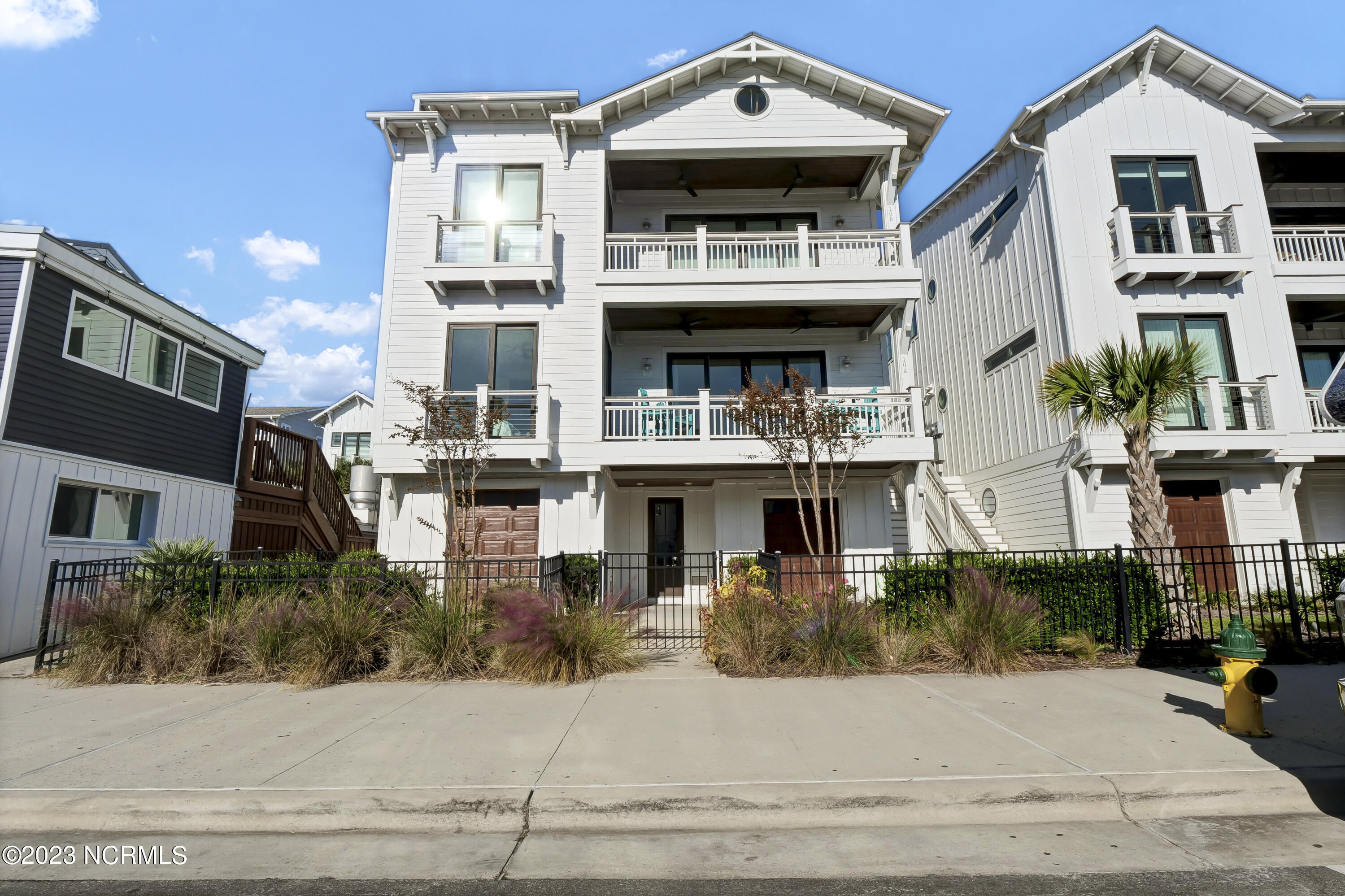 10 Seagull Street Unit A Property Photo 2