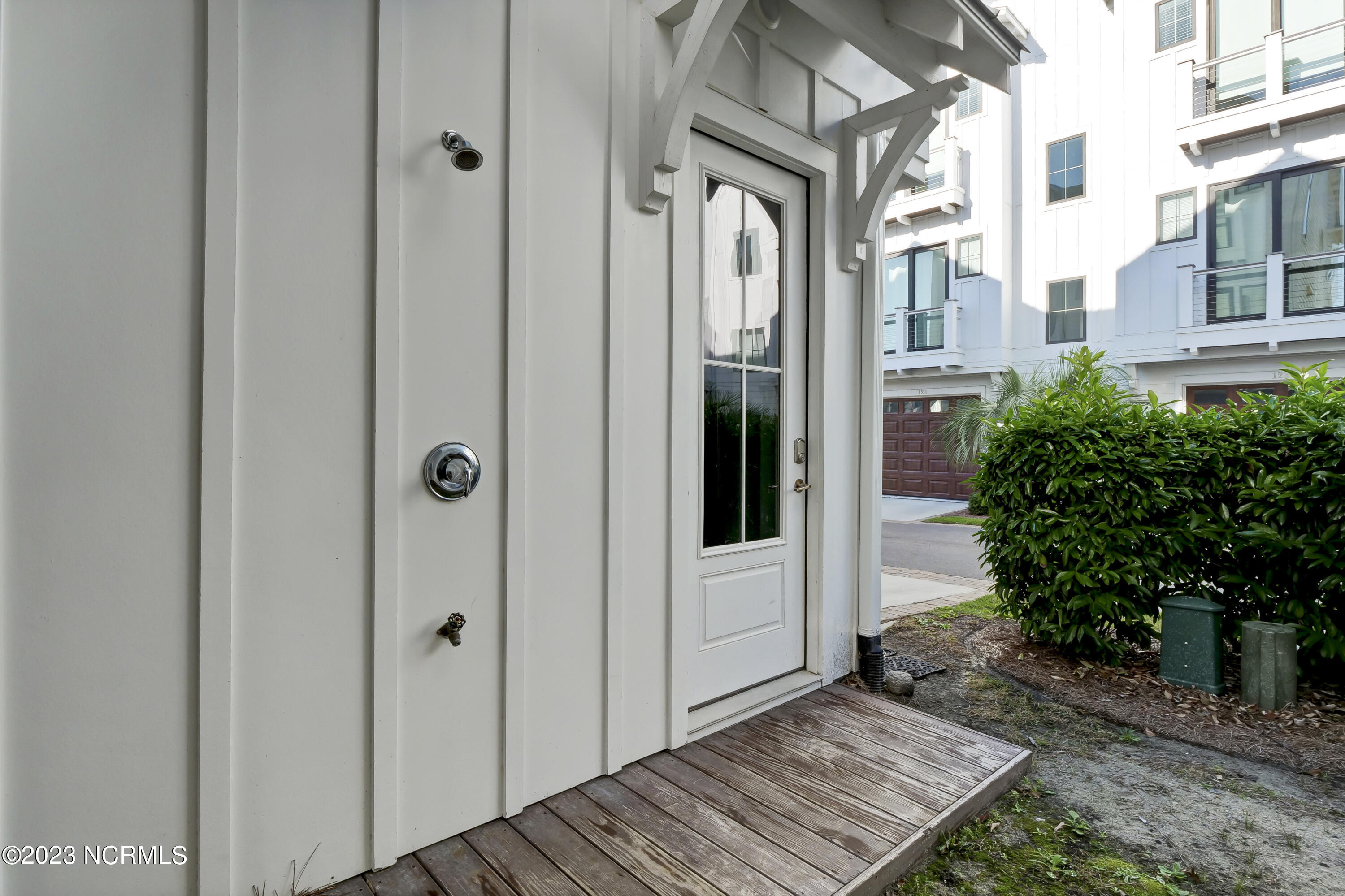 10 Seagull Street Unit A Property Photo 7