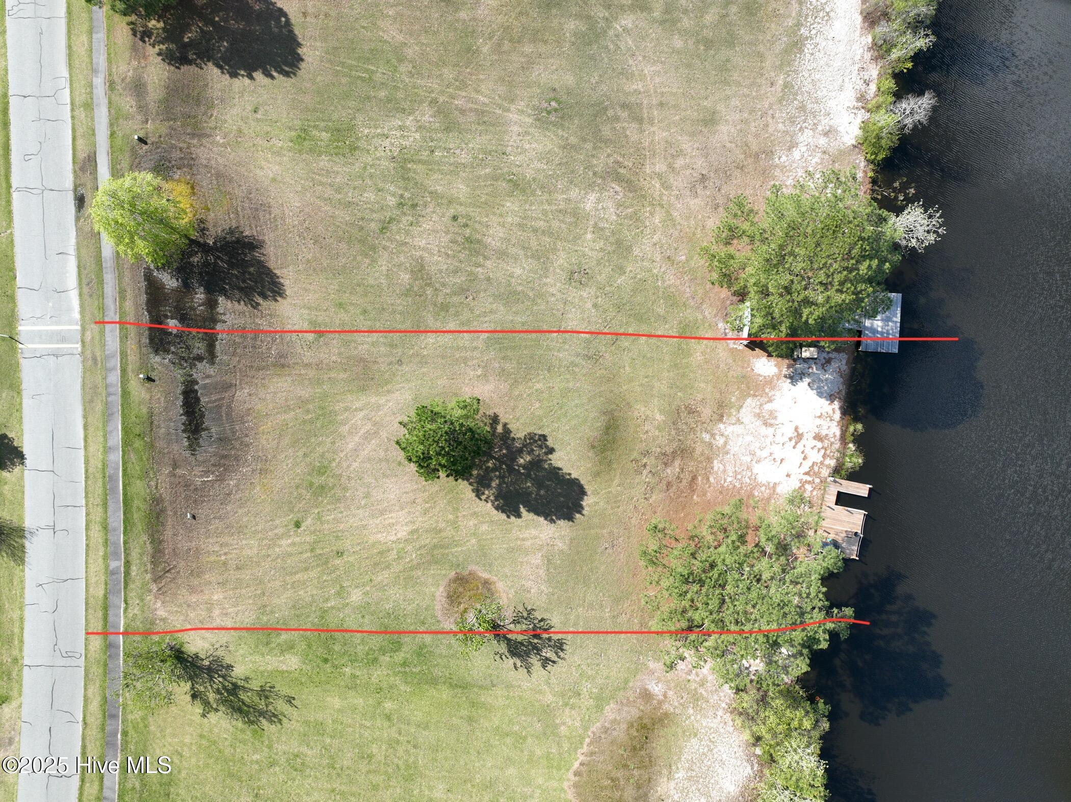 414 414 Bay Tree Drive Property Photo 3