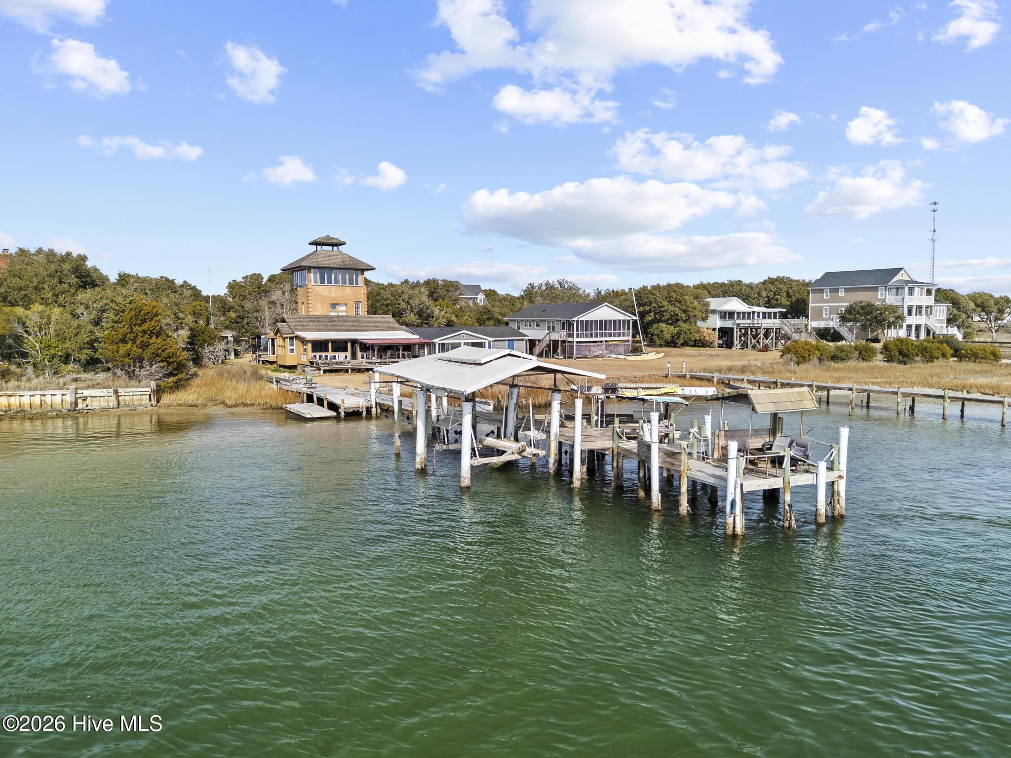 143 Capn Deck Lane Property Photo 3