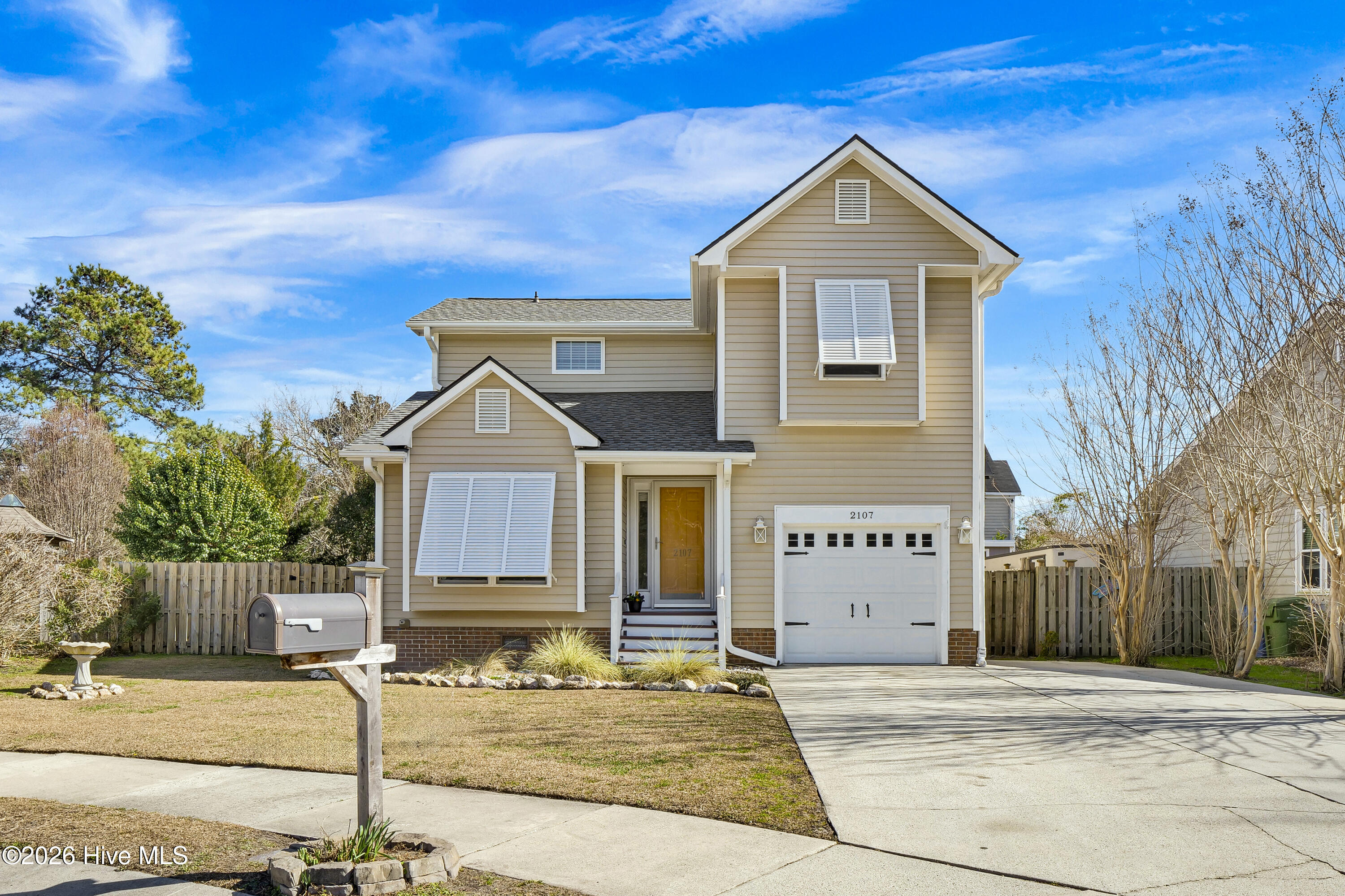 2107 Wentworth Court Property Photo 1