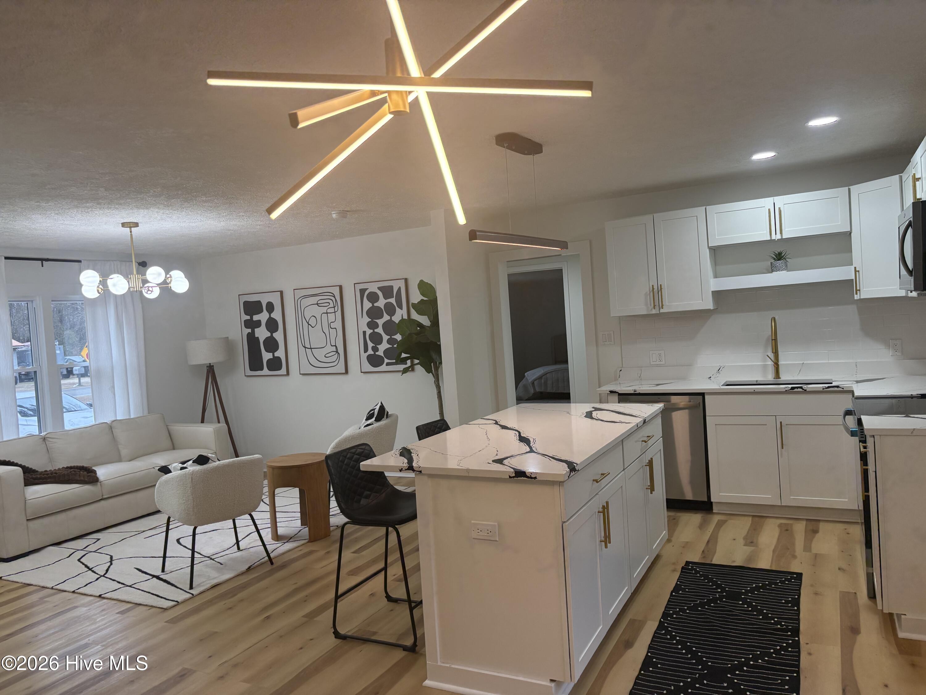 1508 Airport Road Ne Property Photo 12