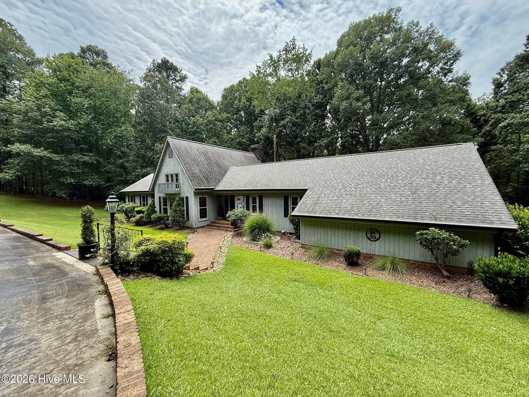 102 W Beaver Creek Road Property Photo 44