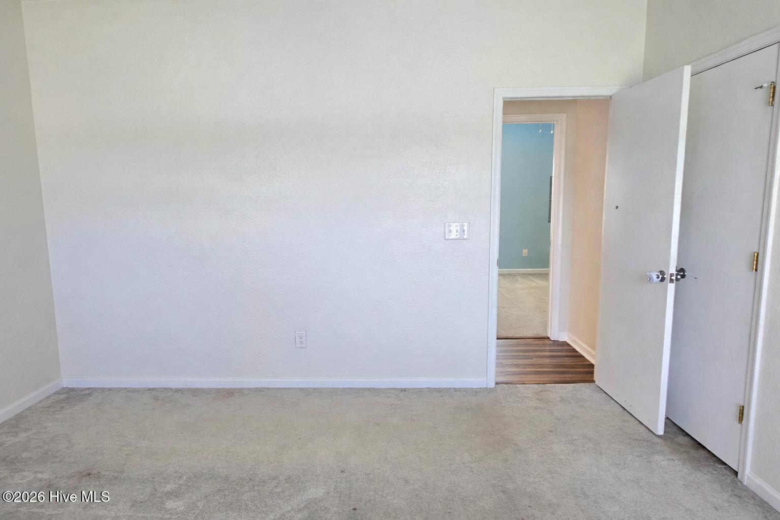 999 Scott Road Property Photo 23