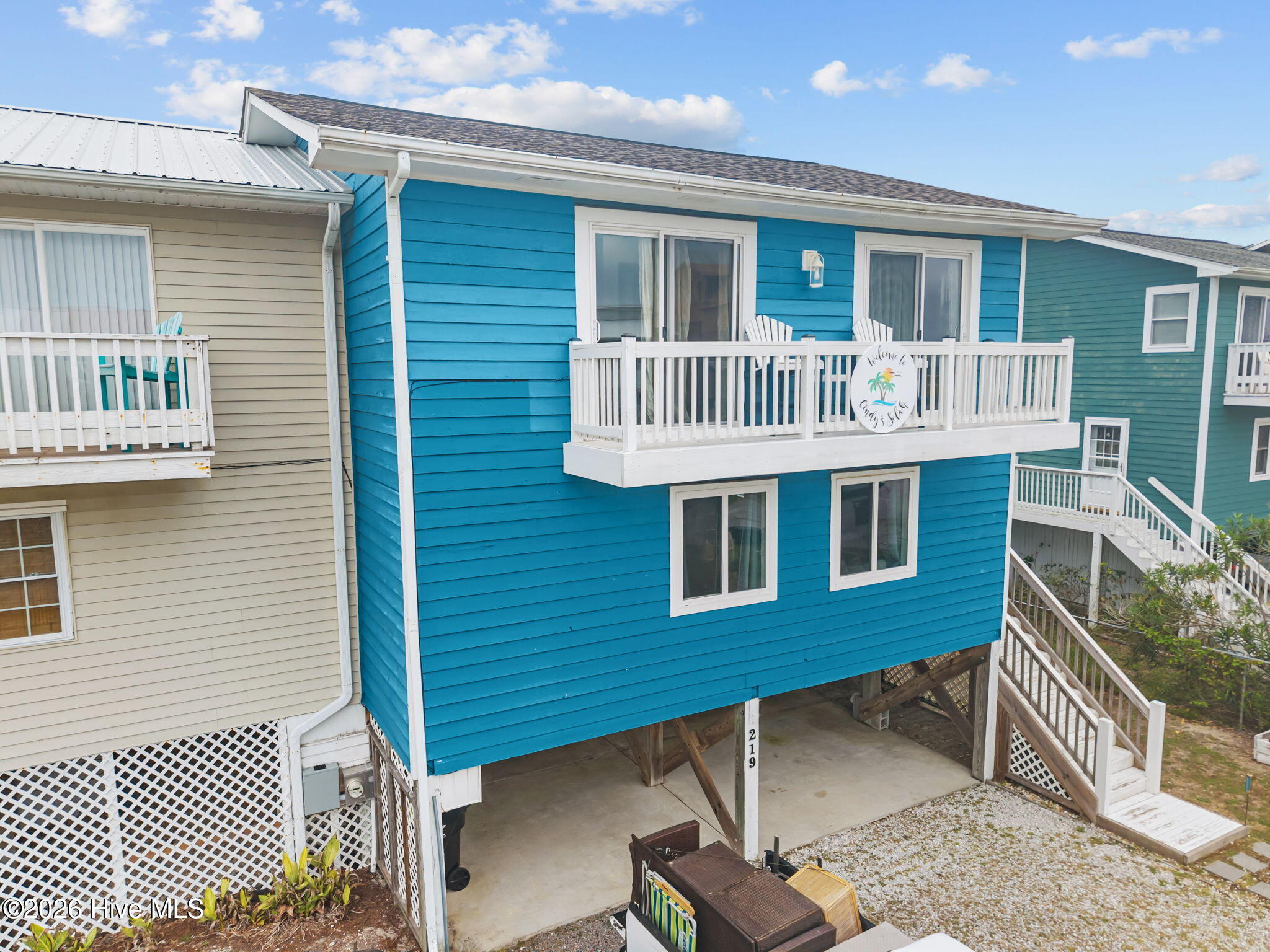 219 Oyster Lane Property Photo 2