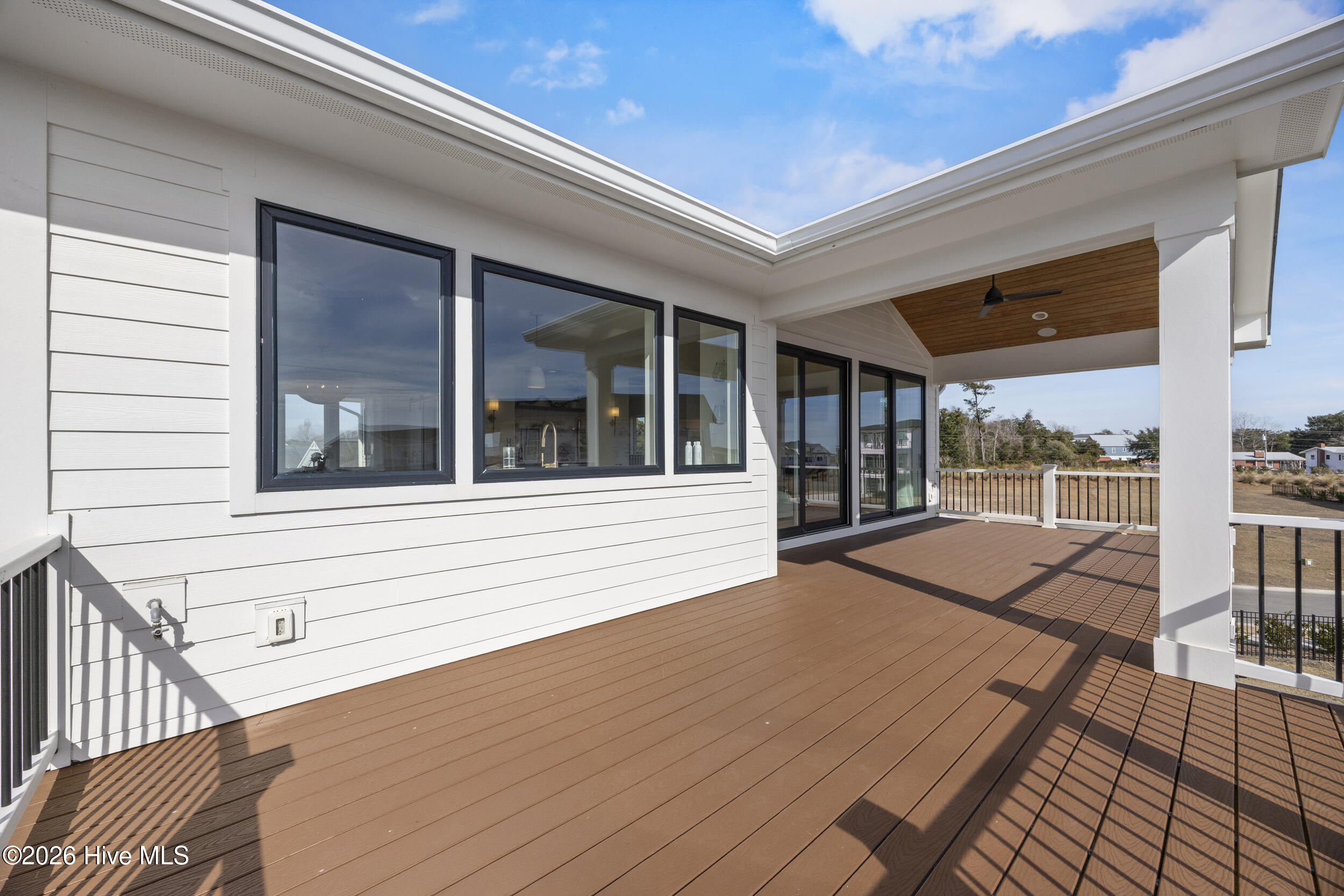 11 Amidships Lane Property Photo 25