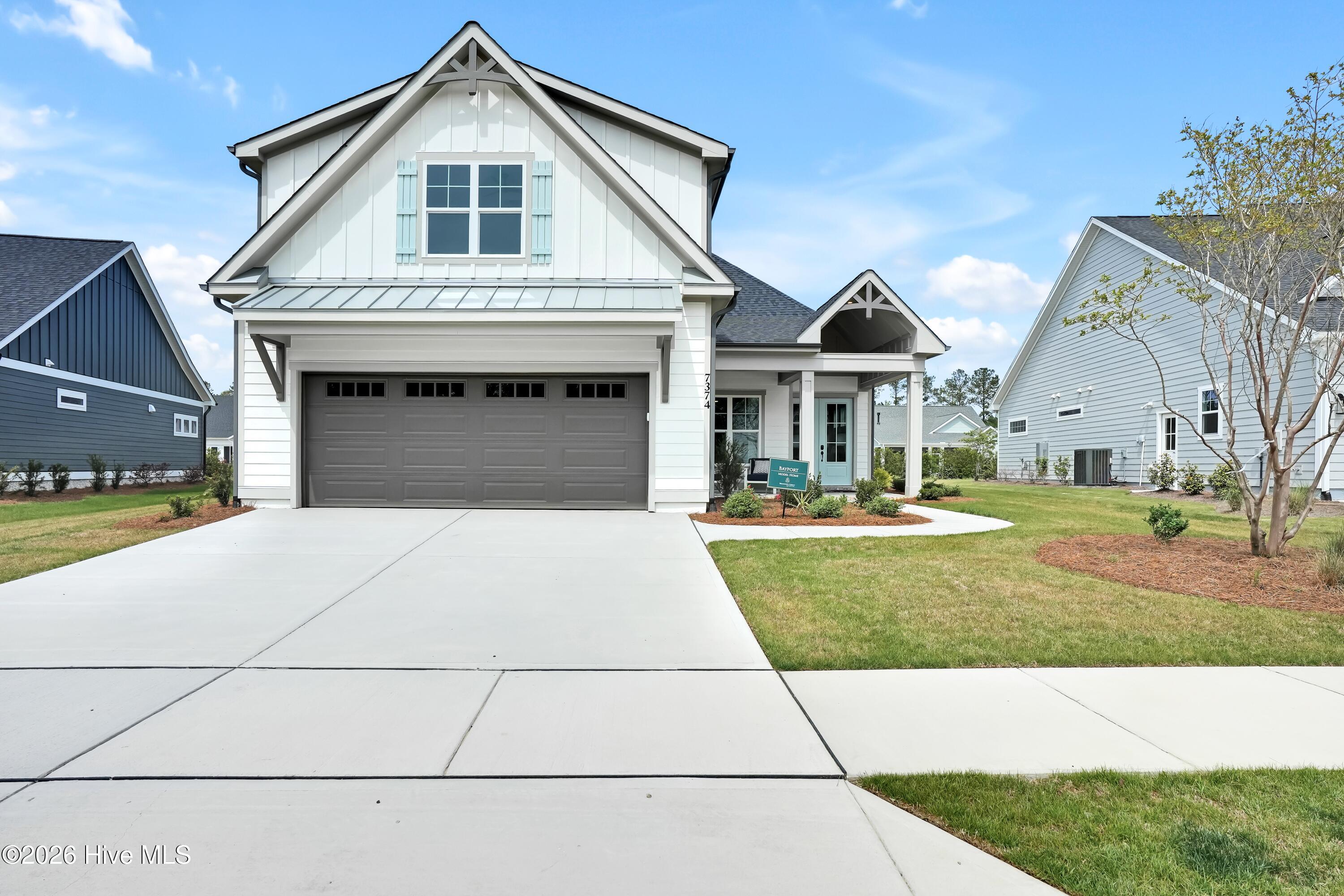 7374 Foxbriar Drive Property Photo 3