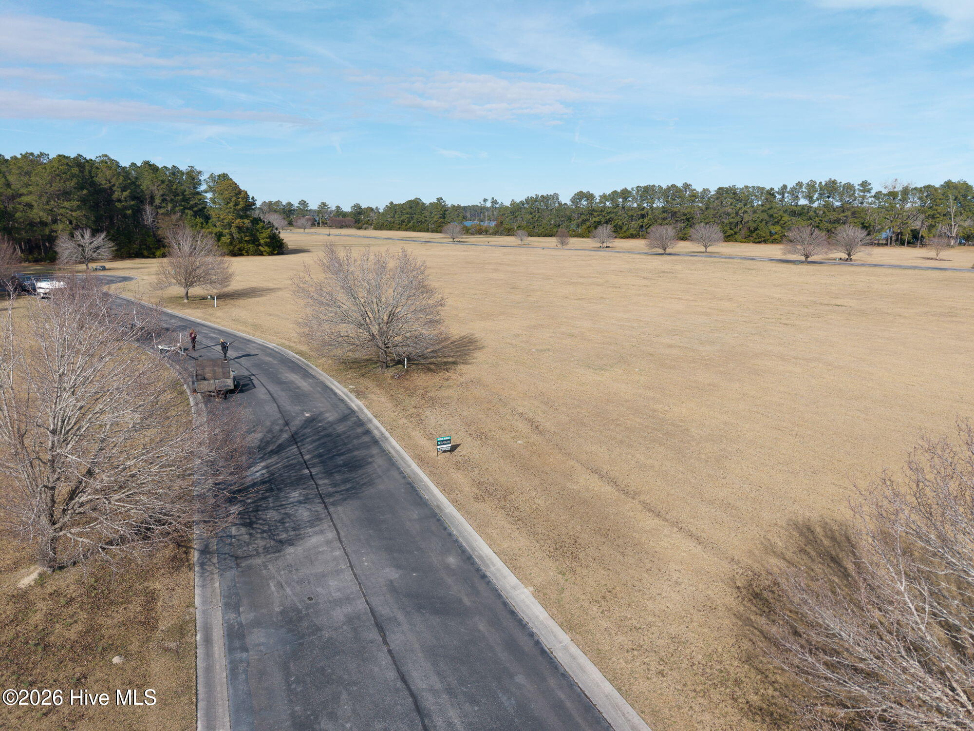 110 063 Bare Foot Court Property Photo 2