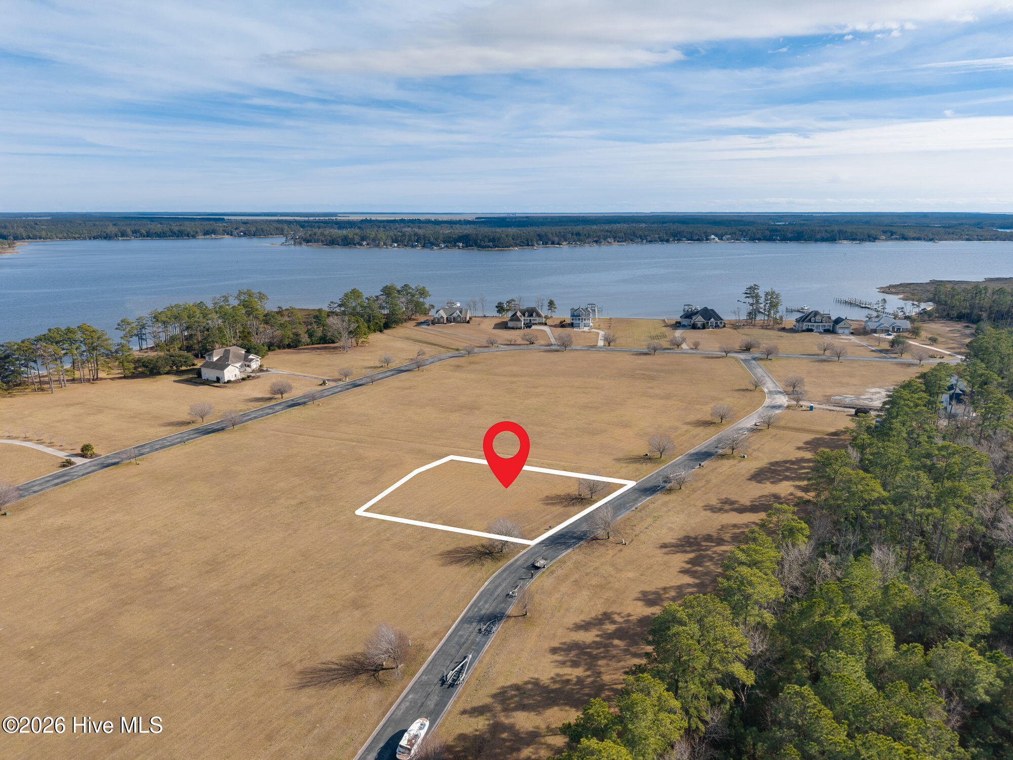 110 063 Bare Foot Court Property Photo 6