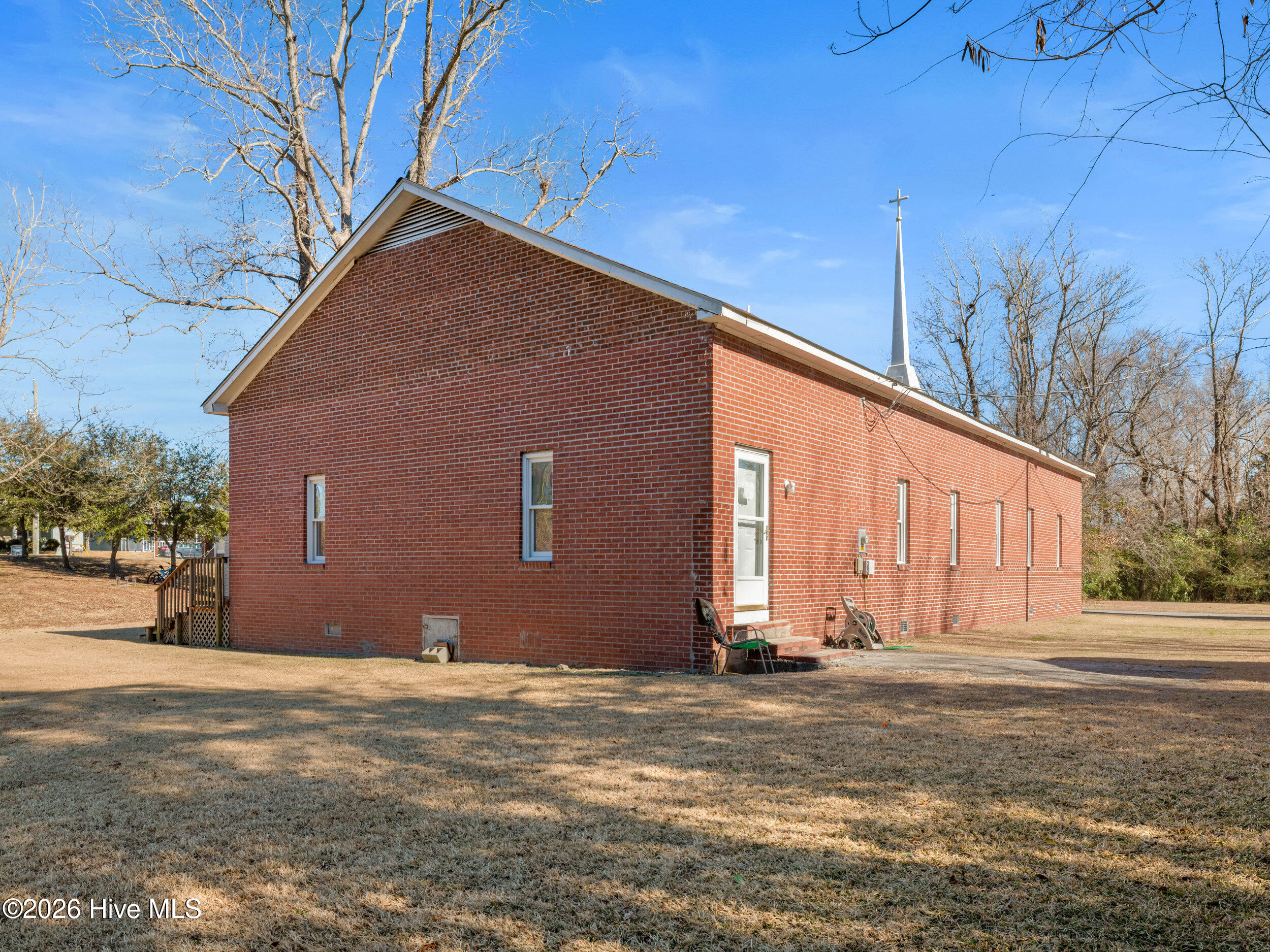 315 Ford Street Property Photo 6