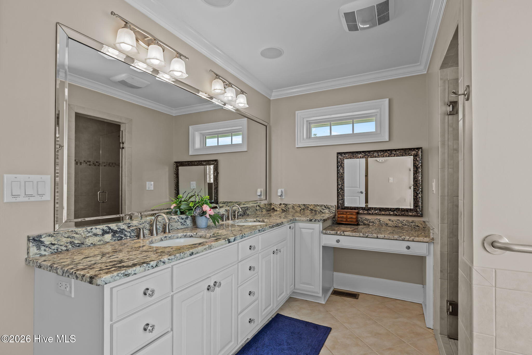 109 Key West Lane Property Photo 41