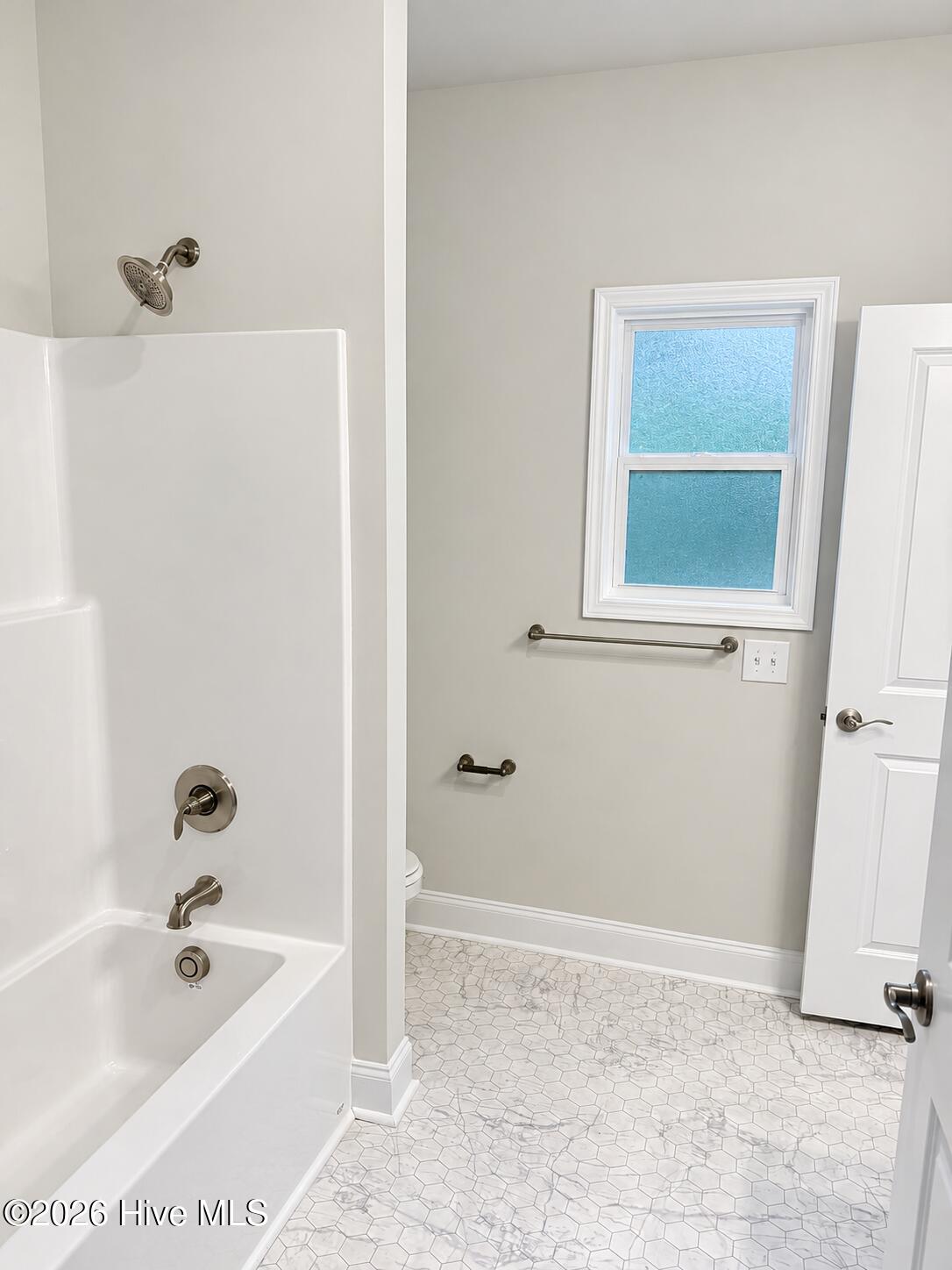193 Seashore Street Property Photo 16