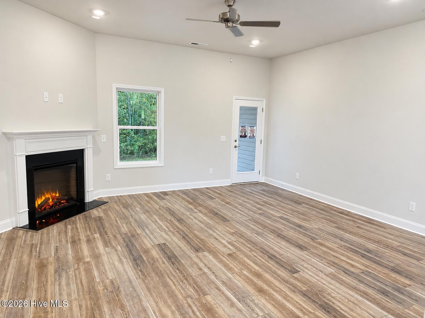 193 Seashore Street Property Photo 20