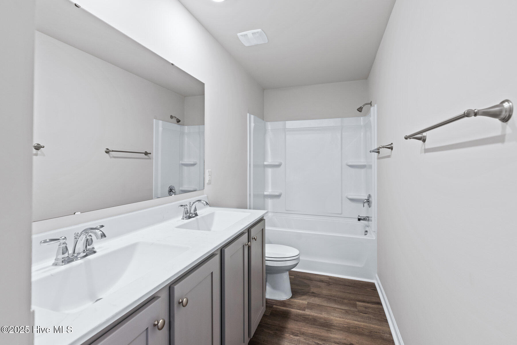 1508 Dove Shell Way Property Photo 15