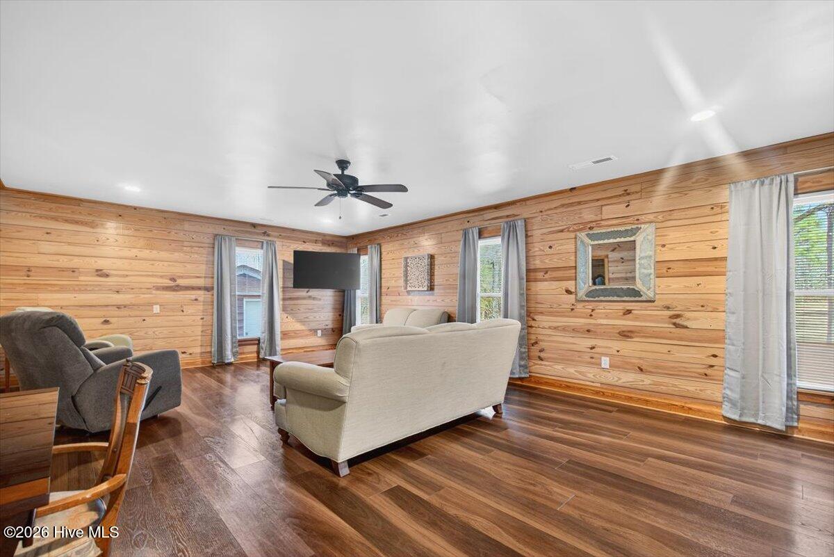 765 George Ii Highway Se Property Photo 18
