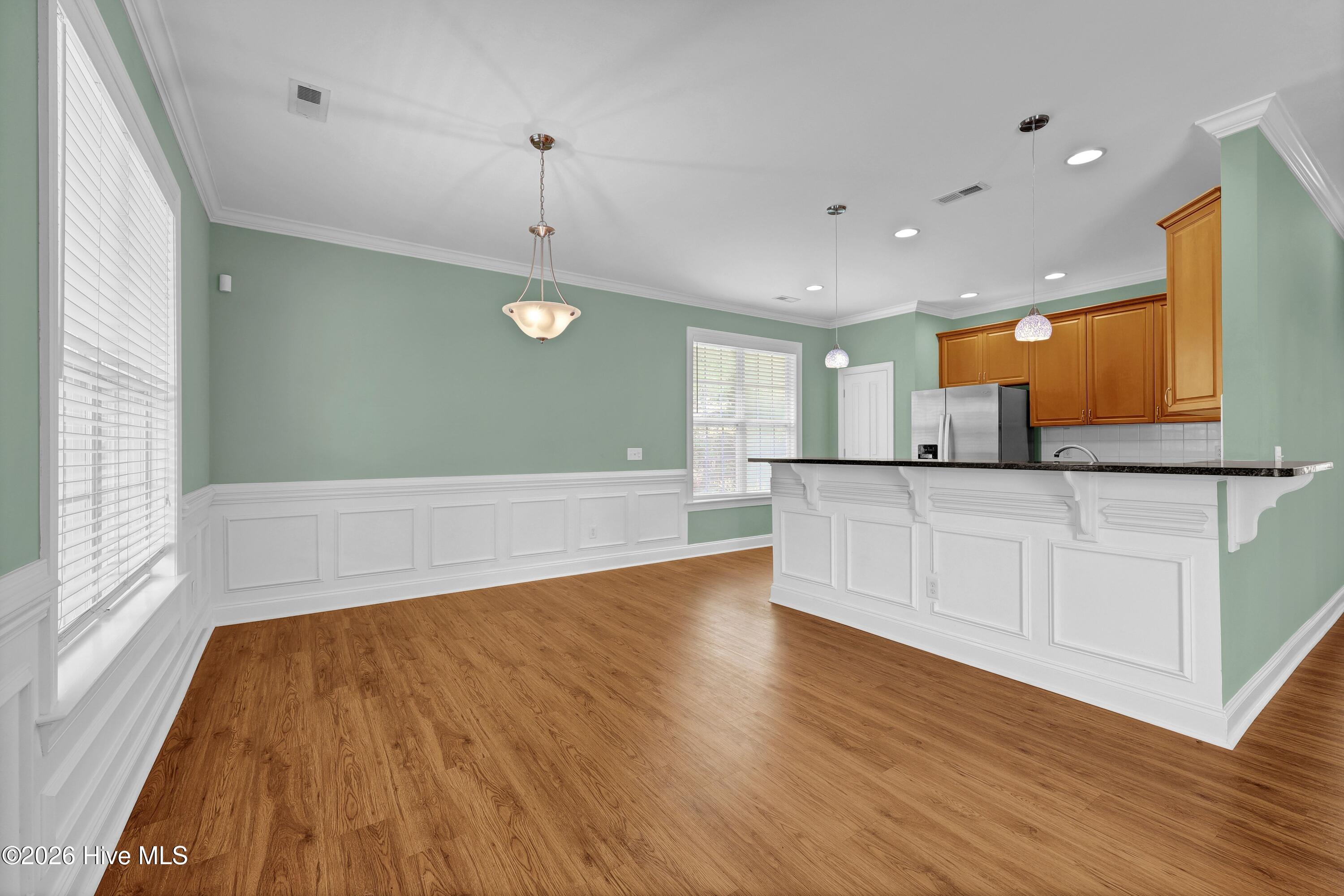 717 Royal Bonnet Drive Property Photo 7